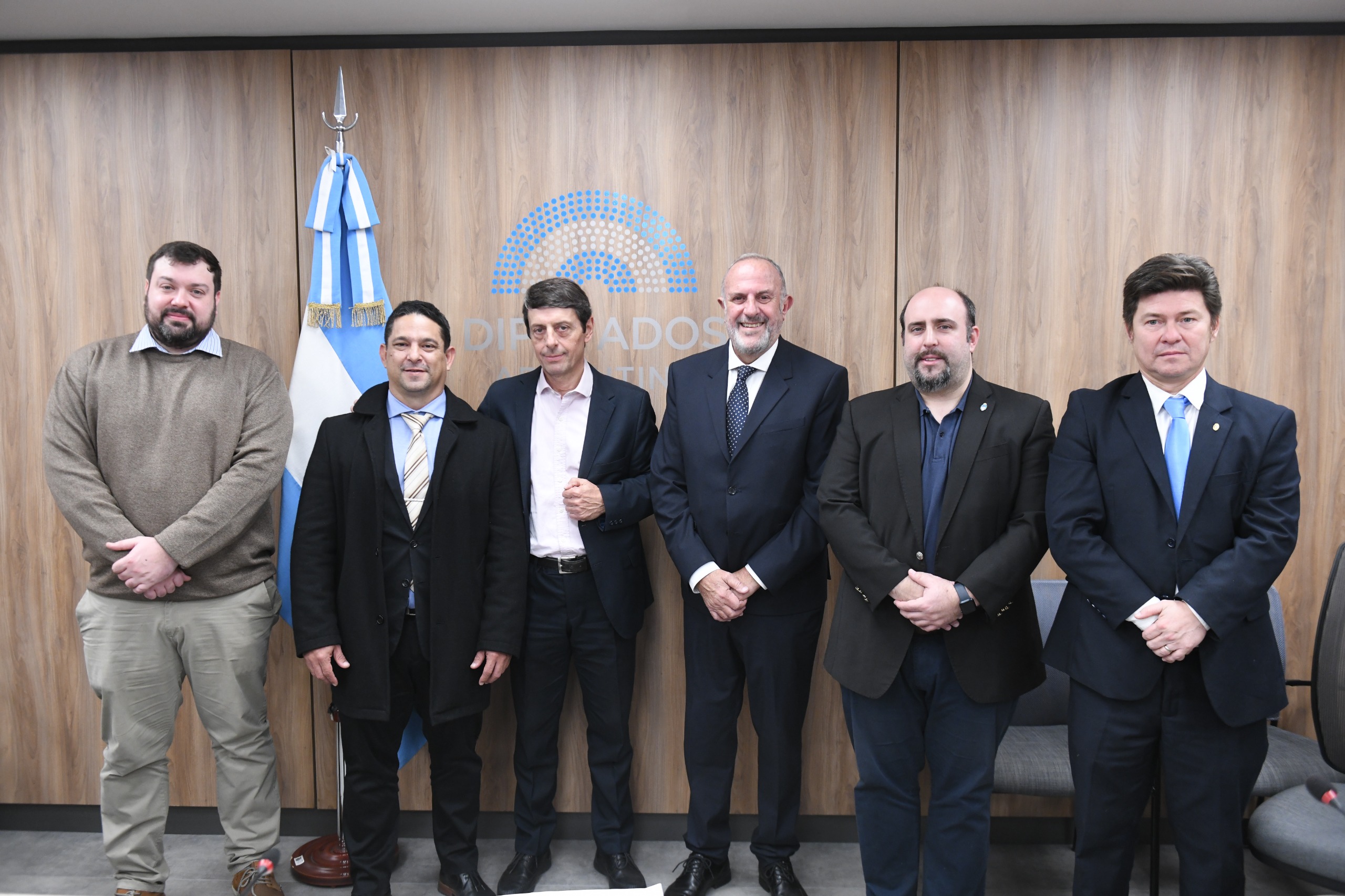 Galeria de imagenes de la noticia DIPUTADOS SOLICITAN INFORMACIÓN SOBRE EL PROCESO DE PRIVATIZACIÓN DE INTERCARGO