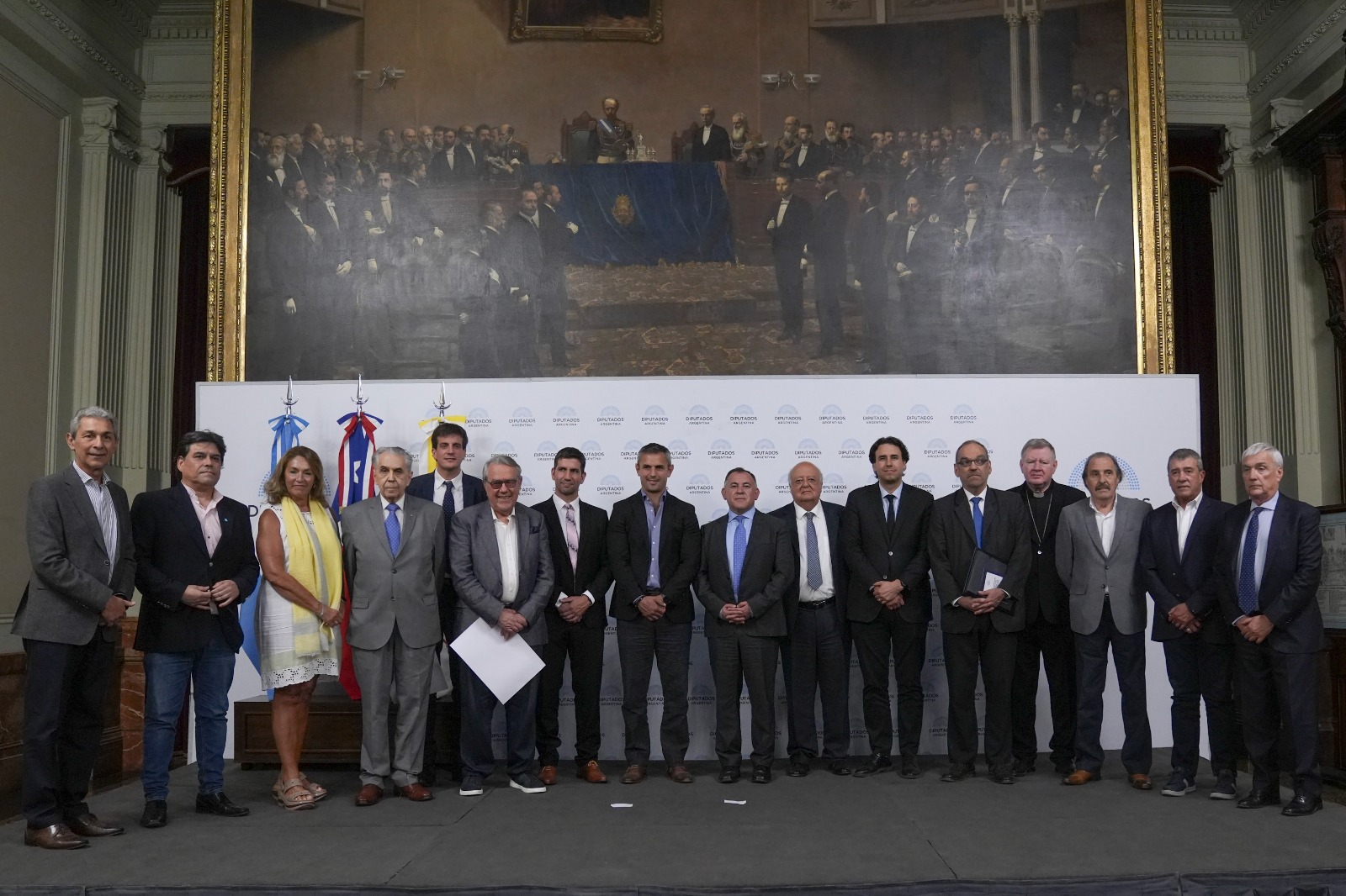 Galeria de imagenes de la noticia CONMEMORAN EL 40° ANIVERSARIO DEL TRATADO DE PAZ Y AMISTAD ENTRE ARGENTINA Y CHILE