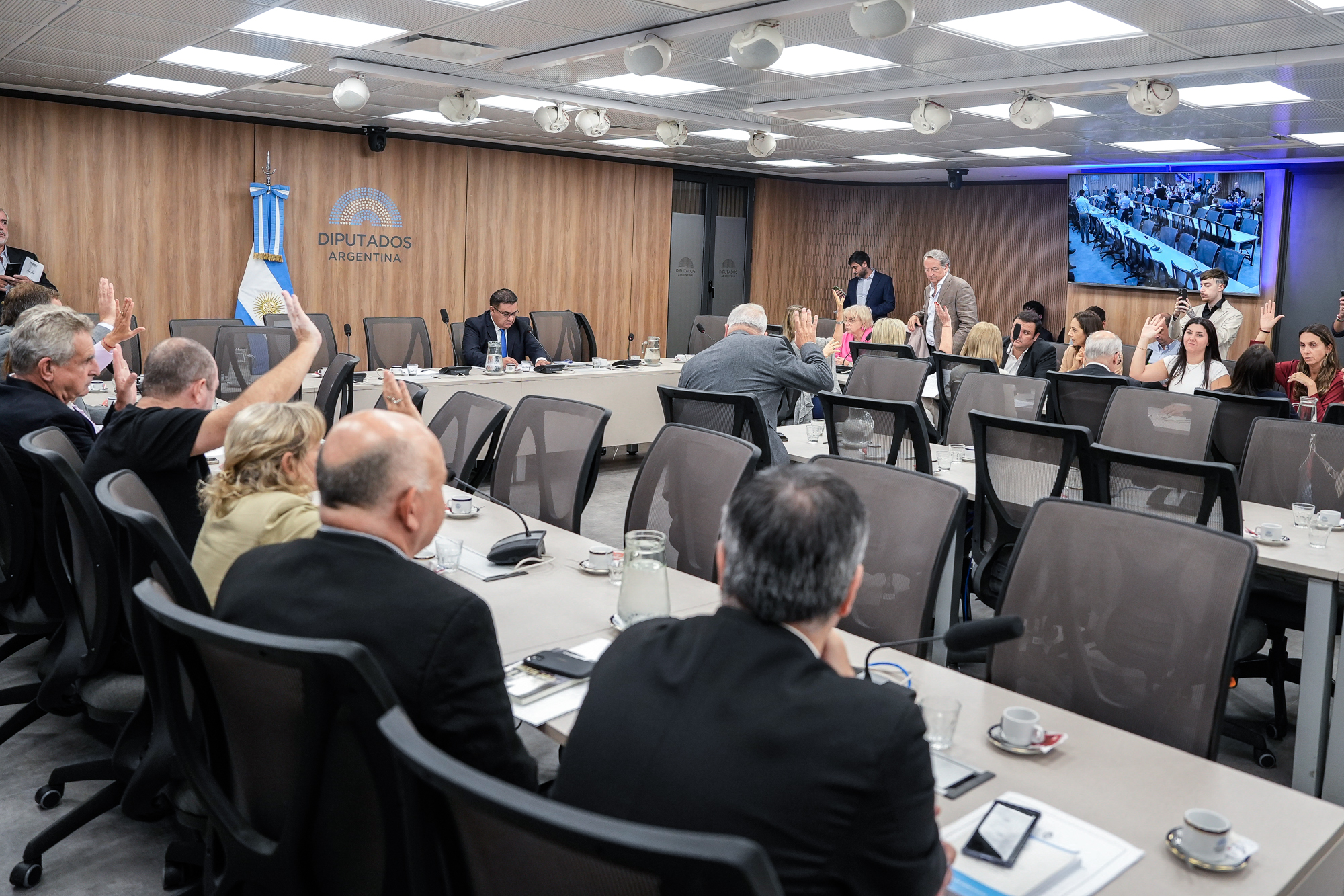 Galeria de imagenes de la noticia DIPUTADOS CONTINÚA CON LA CONFORMACIÓN DE LAS COMISIONES 