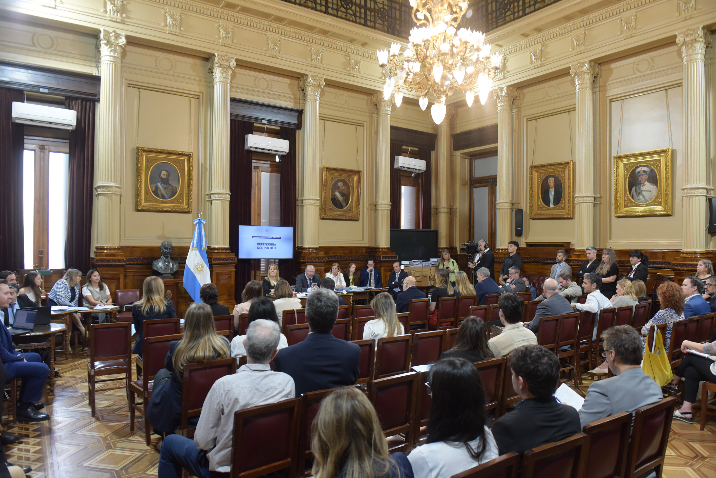 Galeria de imagenes de la noticia BICAMERAL AVALÓ LA NÓMINA DE PRESELECCIONADOS AL CARGO DE DEFENSOR DEL PUEBLO Y PROCURADOR PENITENCIARIO DE LA NACIÓN