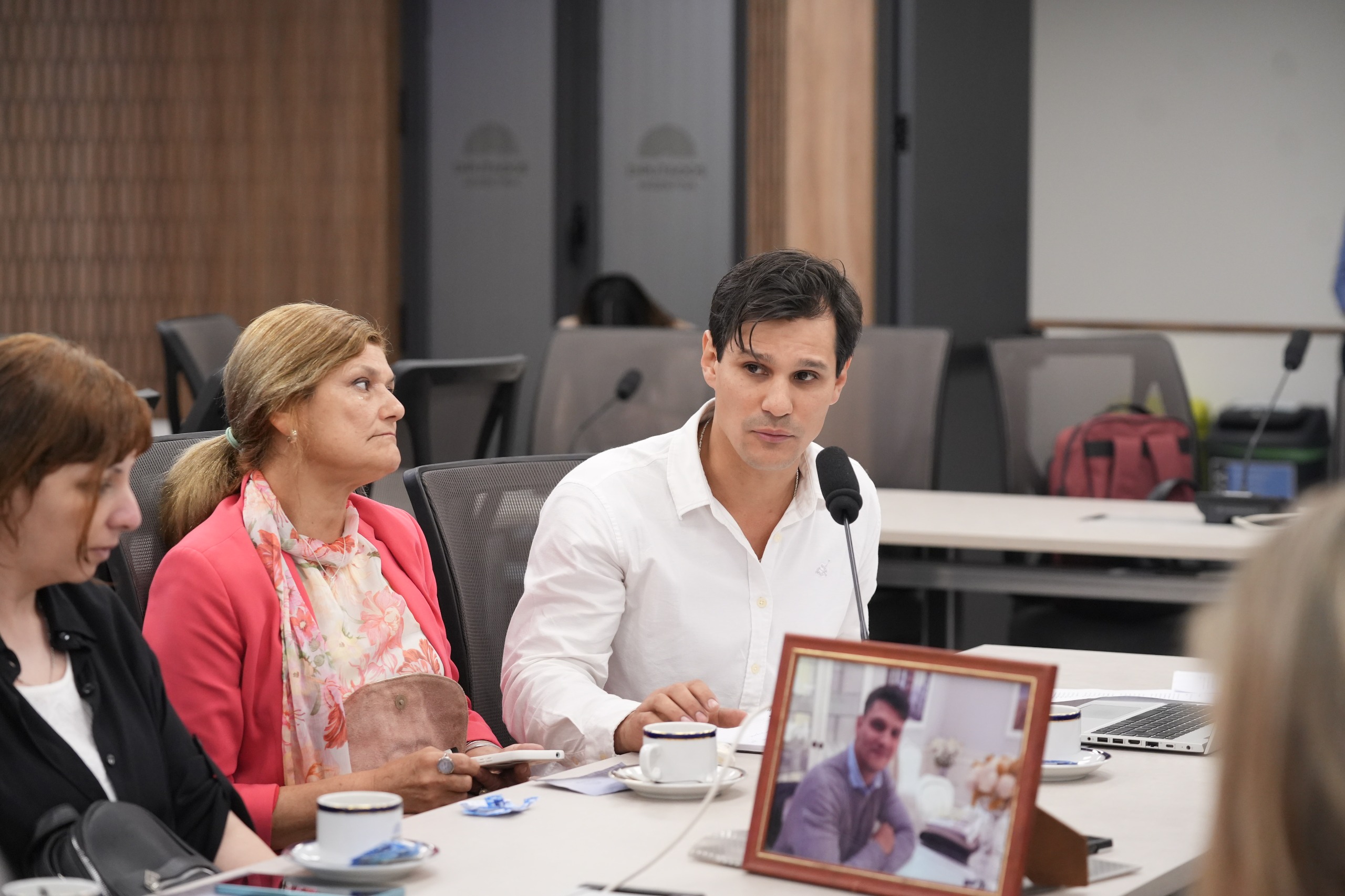 Galeria de imagenes de la noticia COMISIÓN INVESTIGADORA PRESENTÓ INFORME FINAL CON 20 RECOMENDACIONES SOBRE FENTANILO CONTAMINADO