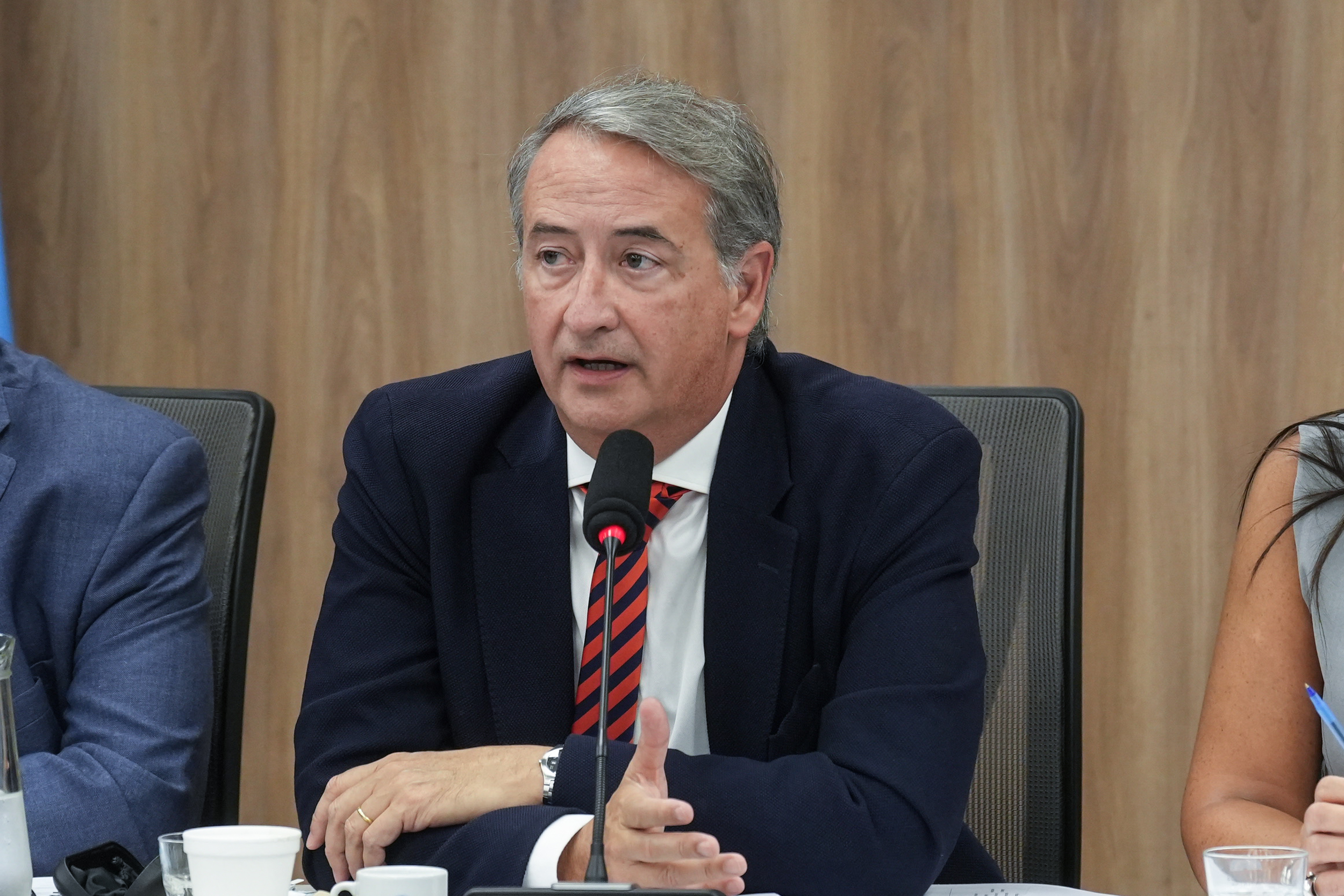 Galeria de imagenes de la noticia PLENARIO AVALÓ LA REALIZACIÓN DE AUDIENCIAS PÚBLICAS PARA DEBATIR EL PROYECTO DE MODIFICACIÓN A LA LEY DE GLACIARES 