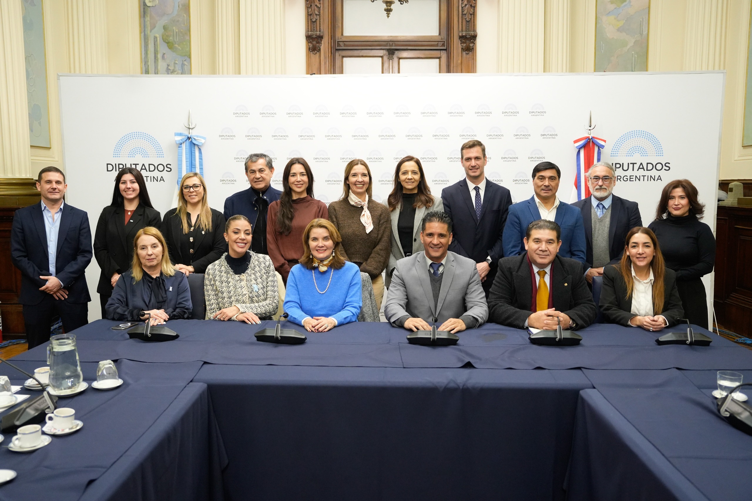 Galeria de imagenes de la noticia SE CONSTITUYÓ EL GRUPO PARLAMENTARIO DE AMISTAD CON PARAGUAY