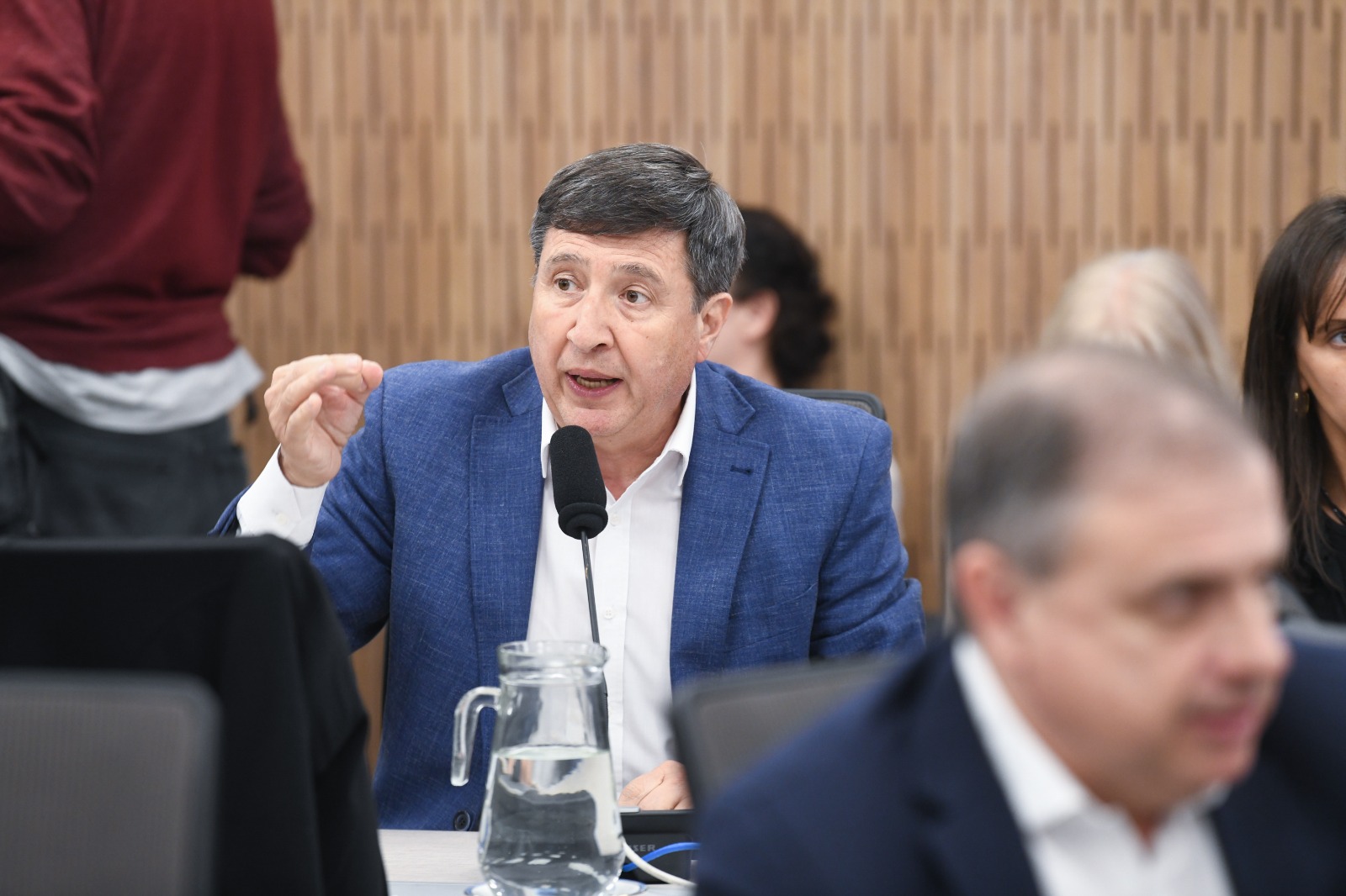 Galeria de imagenes de la noticia DICTAMEN DE MAYORÍA A LA INTERPELACIÓN DE GUILLERMO FRANCOS CON EL FIN DE INICIAR UNA MOCIÓN DE CENSURA