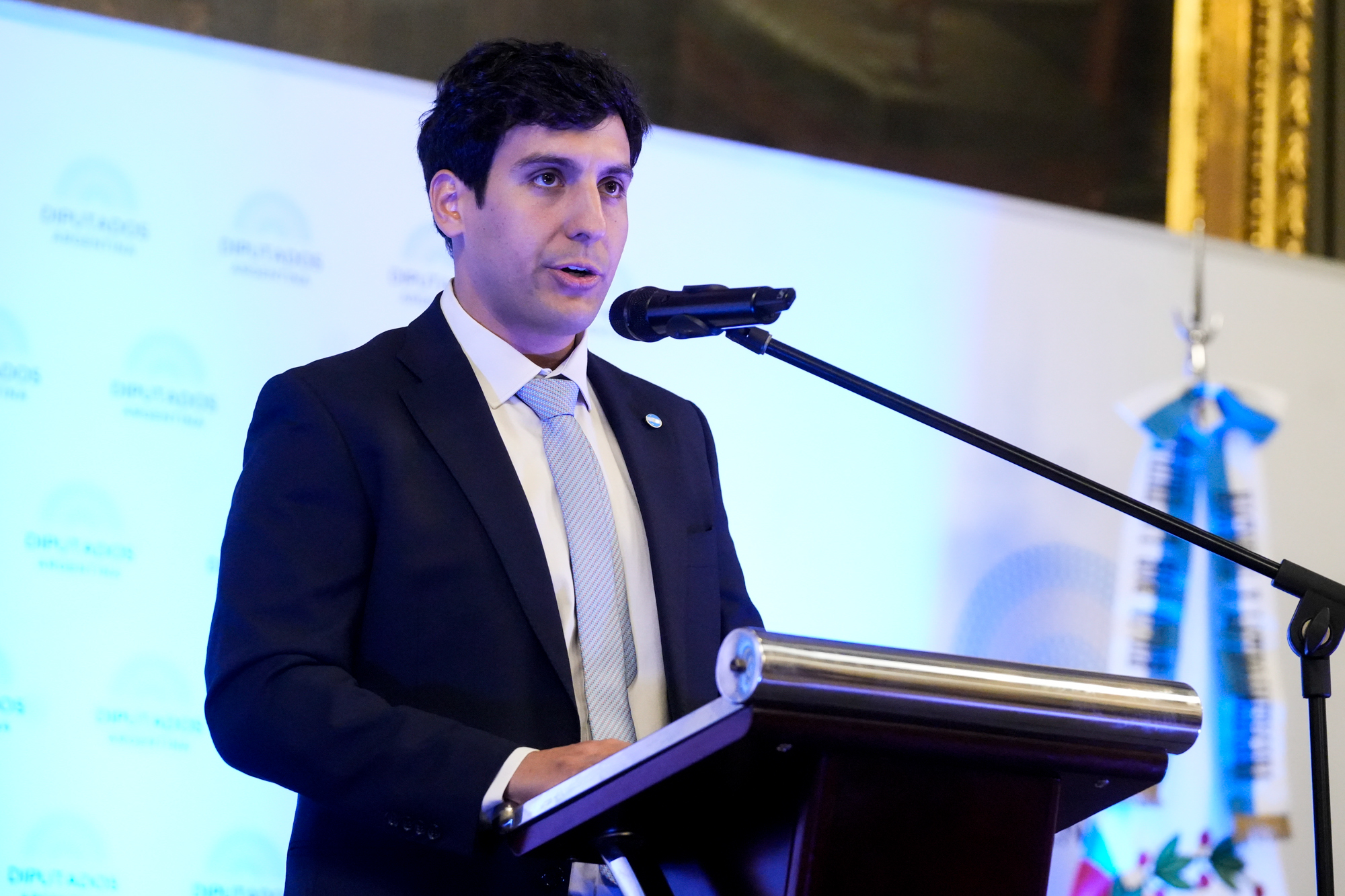 Galeria de imagenes de la noticia HOMENAJE A LA RIOJA EN EL 435° ANIVERSARIO DE SU FUNDACIÓN