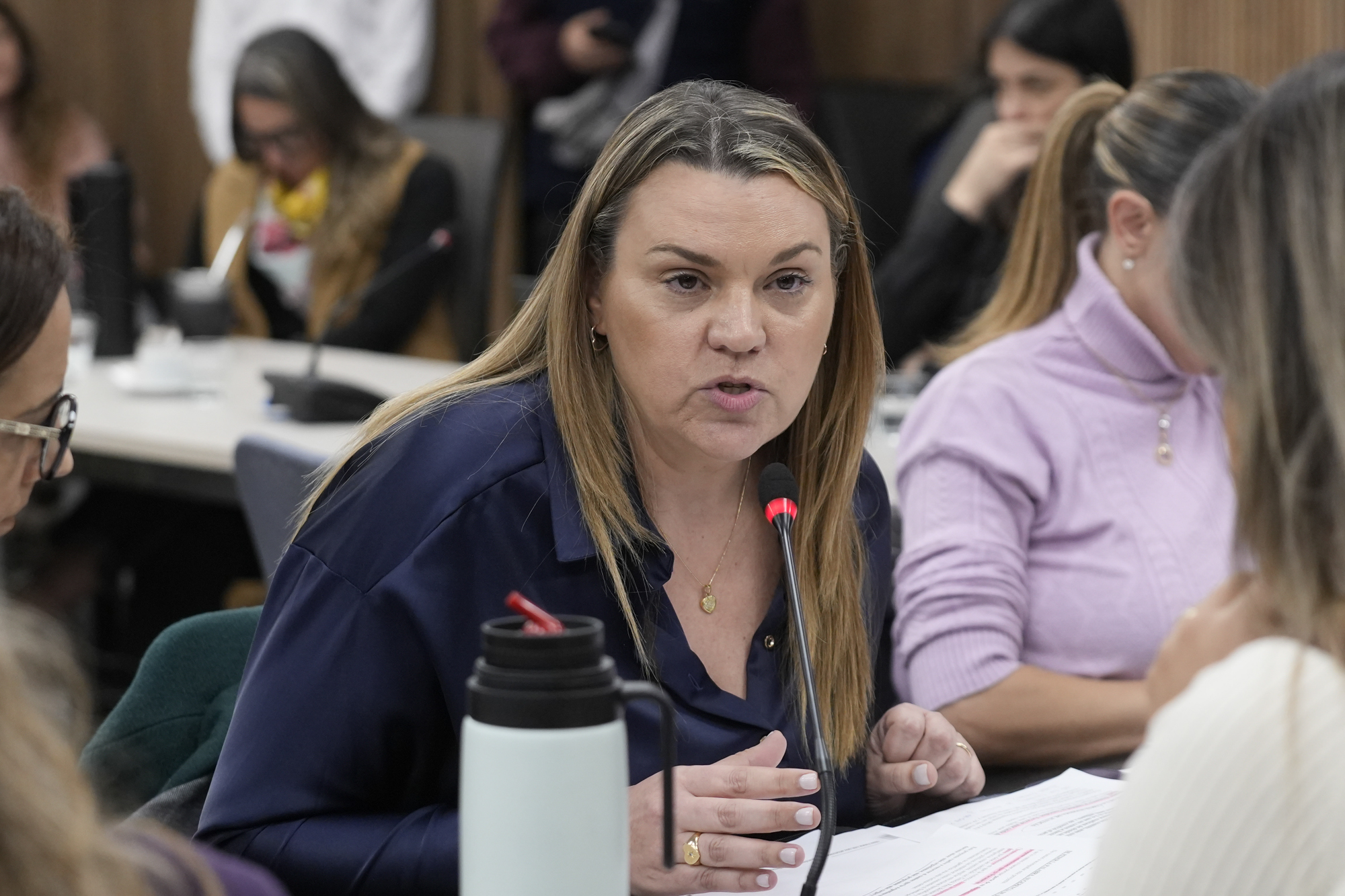 Galeria de imagenes de la noticia DICTAMEN DE MAYORÍA PARA DECLARAR LA EMERGENCIA DE VIOLENCIA DE GÉNERO CONTRA LAS MUJERES Y DIVERSIDADES