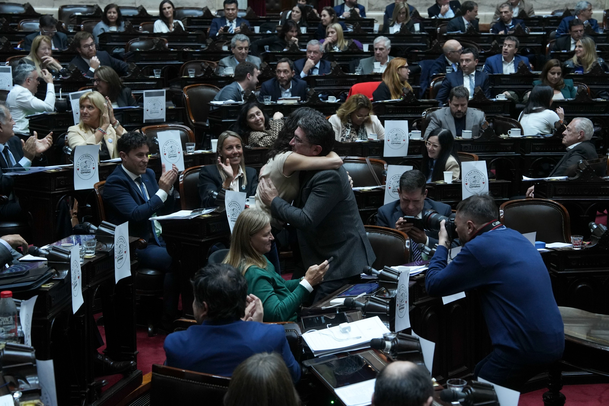 Galeria de imagenes de la noticia DIPUTADOS APROBÓ UN INCREMENTO EXCEPCIONAL Y DE EMERGENCIA PARA JUBILACIONES Y PENSIONES