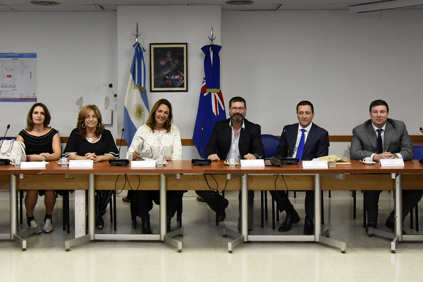 MINERÍA Y DEPORTE, TEMAS DE UN INTERCAMBIO CON LEGISLADORES AUSTRALIANOS