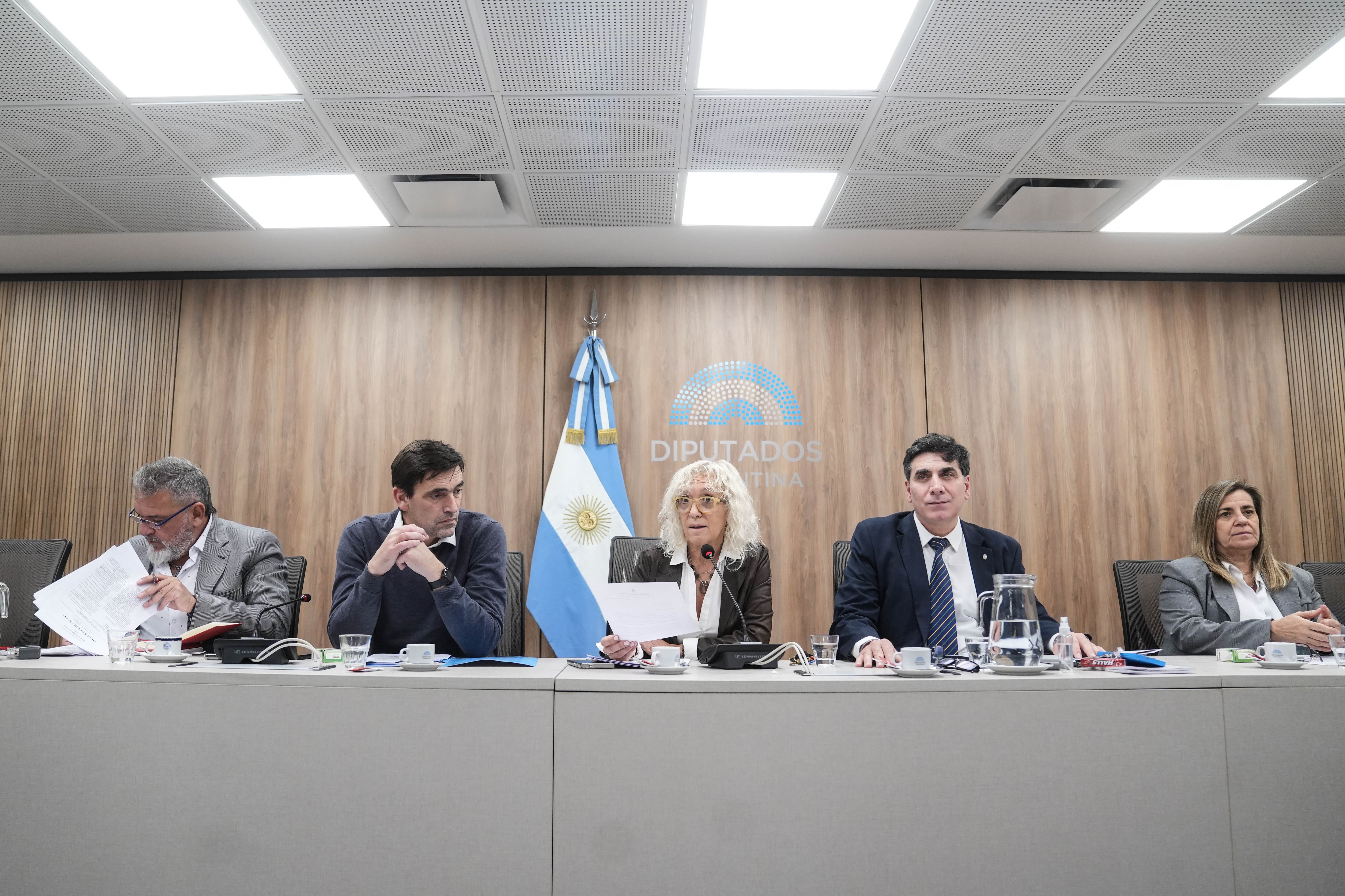 Comisión de Adicciones y Narcotráfico