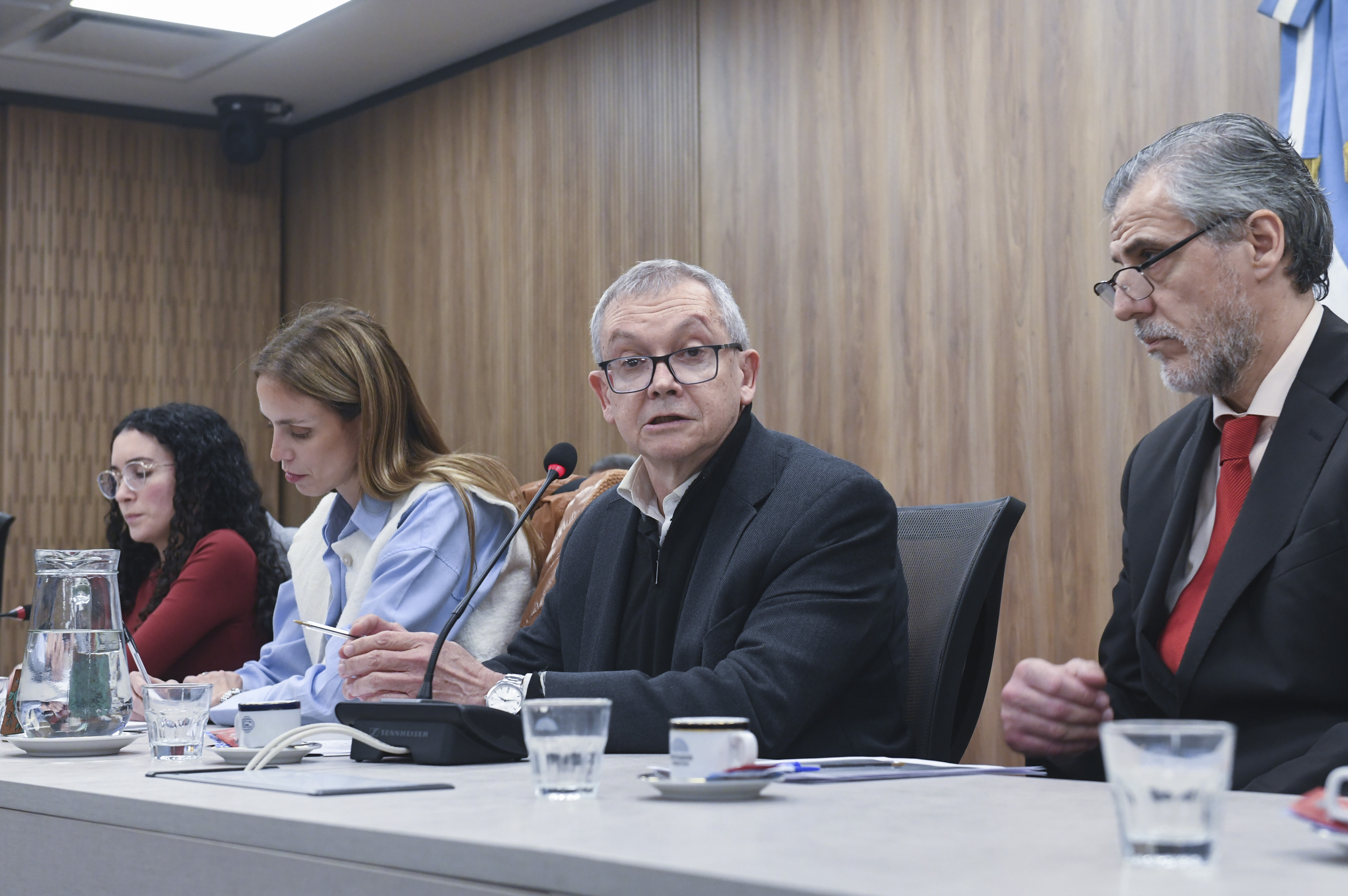 REALIZARON UNA REUNIÓN INFORMATIVA PARA ANALIZAR LAS TRANSFERENCIAS A LAS PROVINCIAS