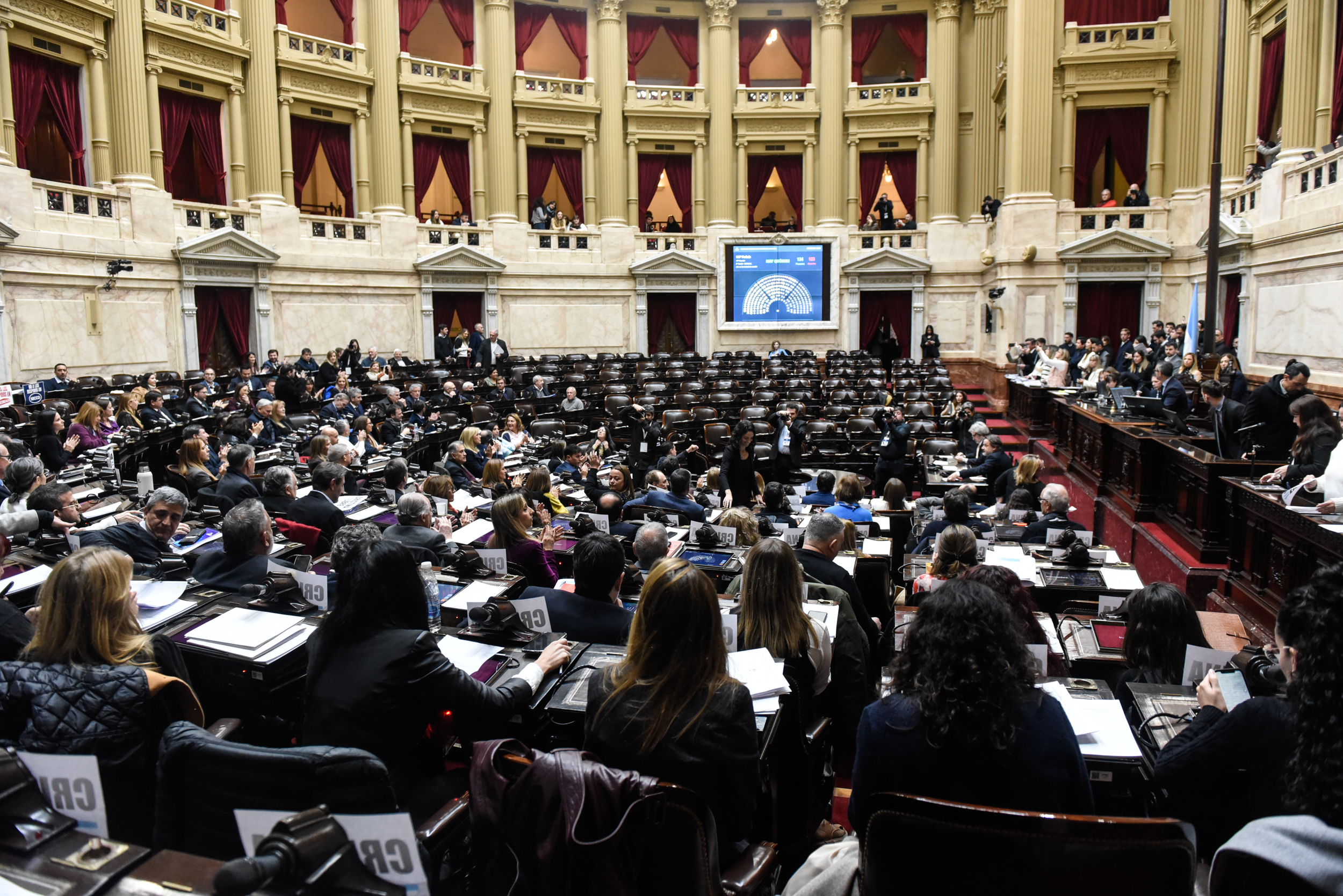 EN SESIÓN ESPECIAL, DIPUTADOS APROBÓ EMPLAZAMIENTOS DE COMISIÓN