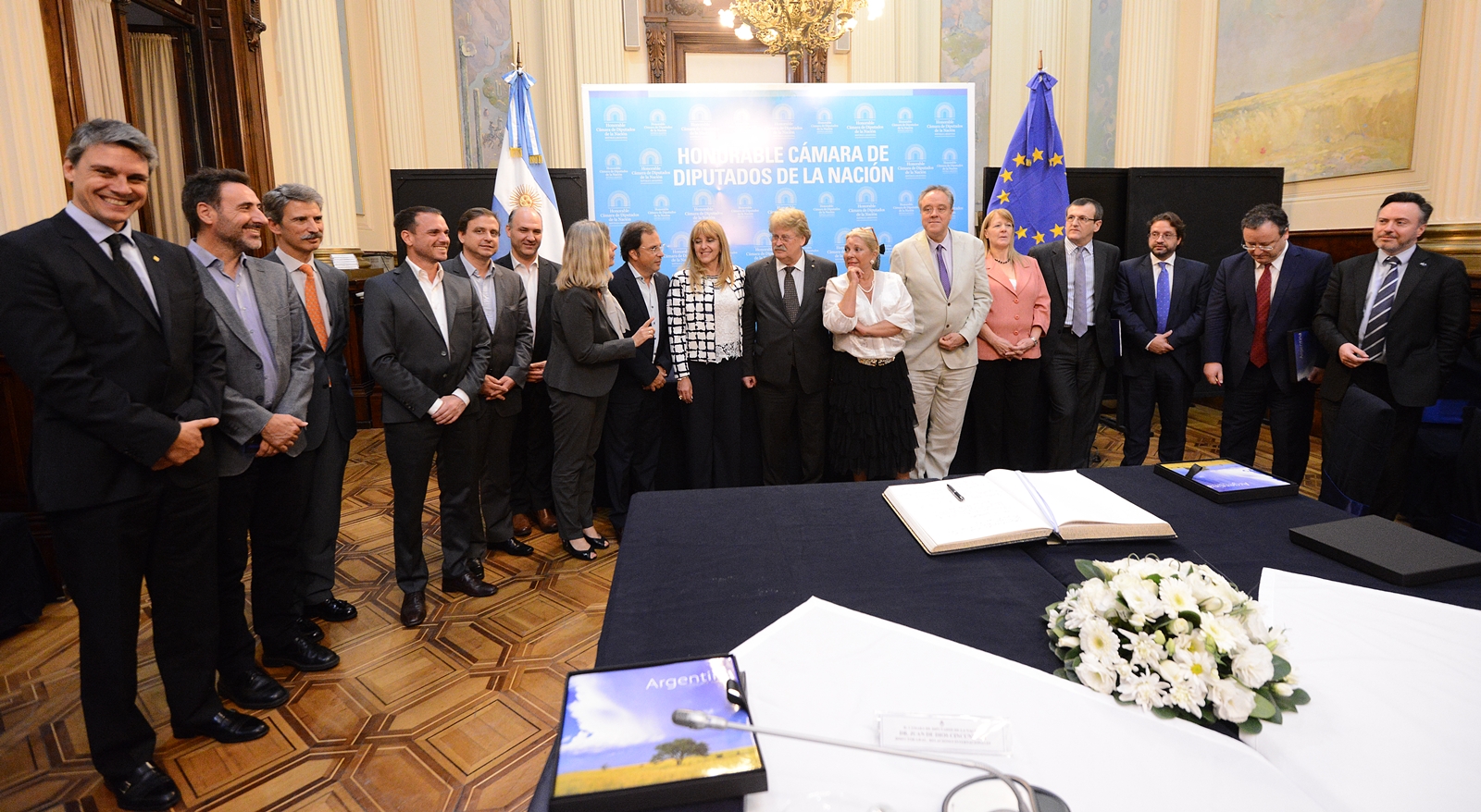 Miembros del Parlamento Europeo visitaron la HCDN Miembros del Parlamento Europeo visitaron la HCDN