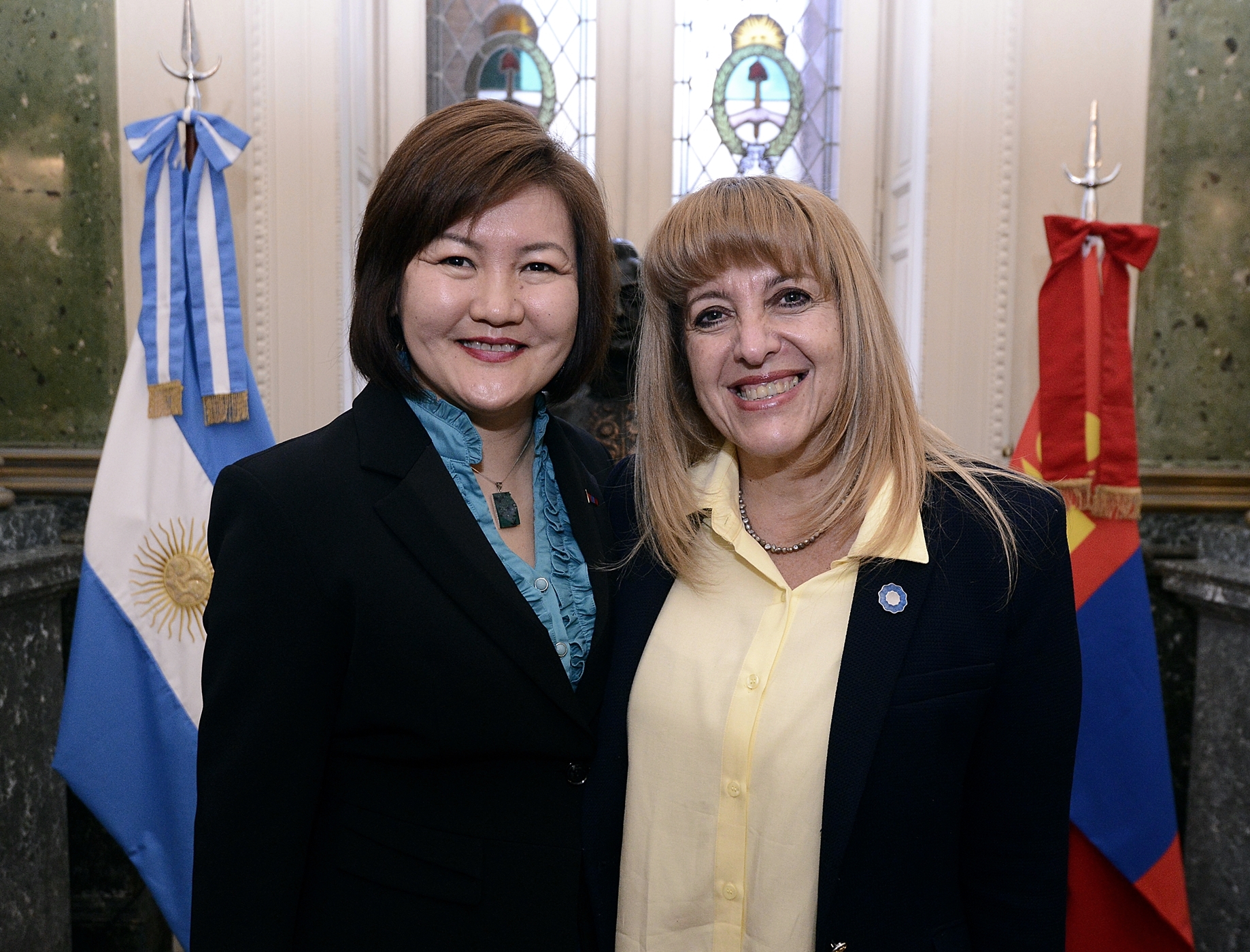 La Embajadora de Mongolia visitó la H. Cámara de Diputados La Embajadora de Mongolia visitó la H. Cámara de Diputados