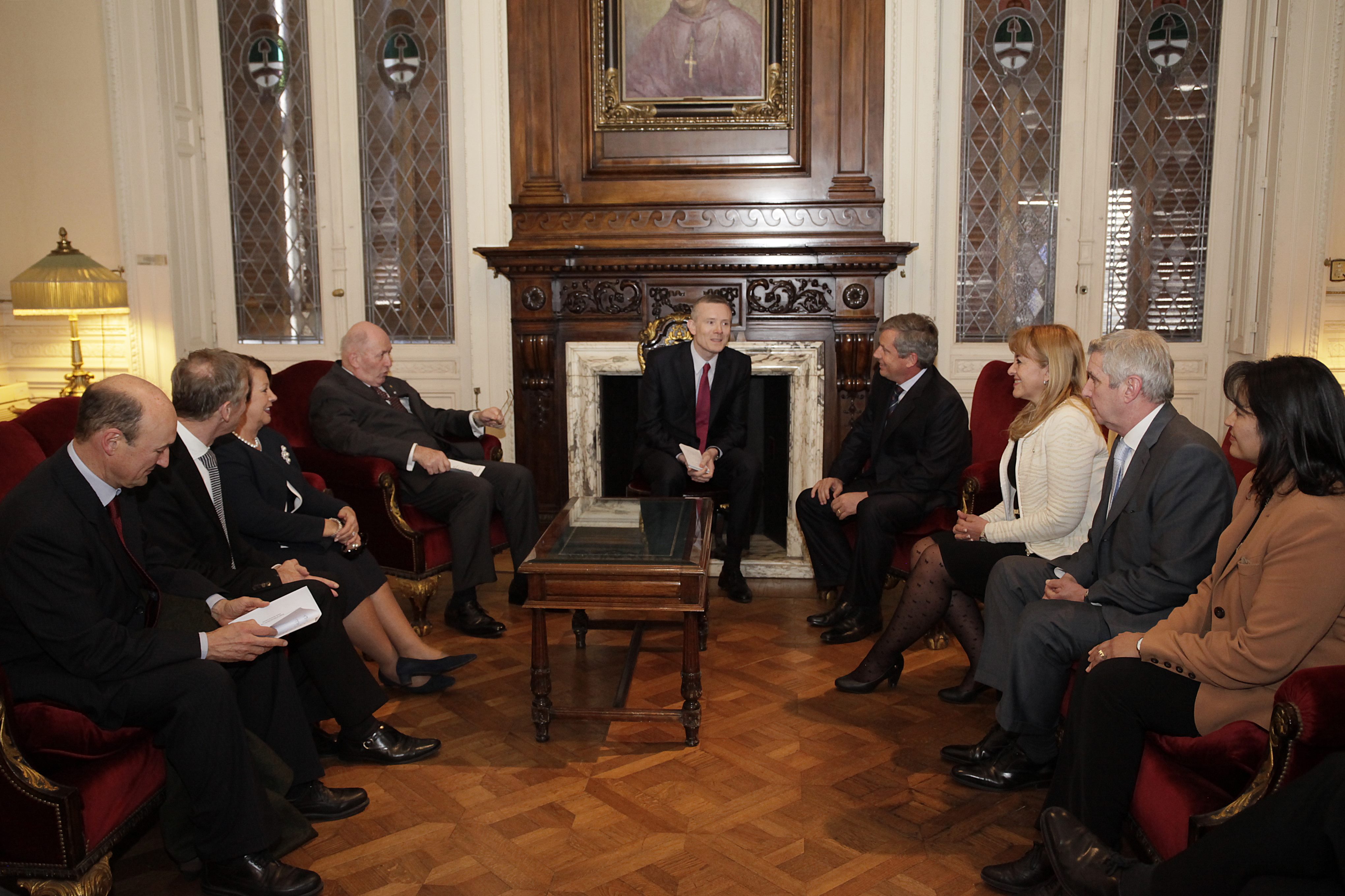 El Presidente de la H. Cámara de Diputados de la Nación recibió al Gobernador General de Australia El Presidente de la H. Cámara de Diputados de la Nación recibió al Gobernador General de Australia