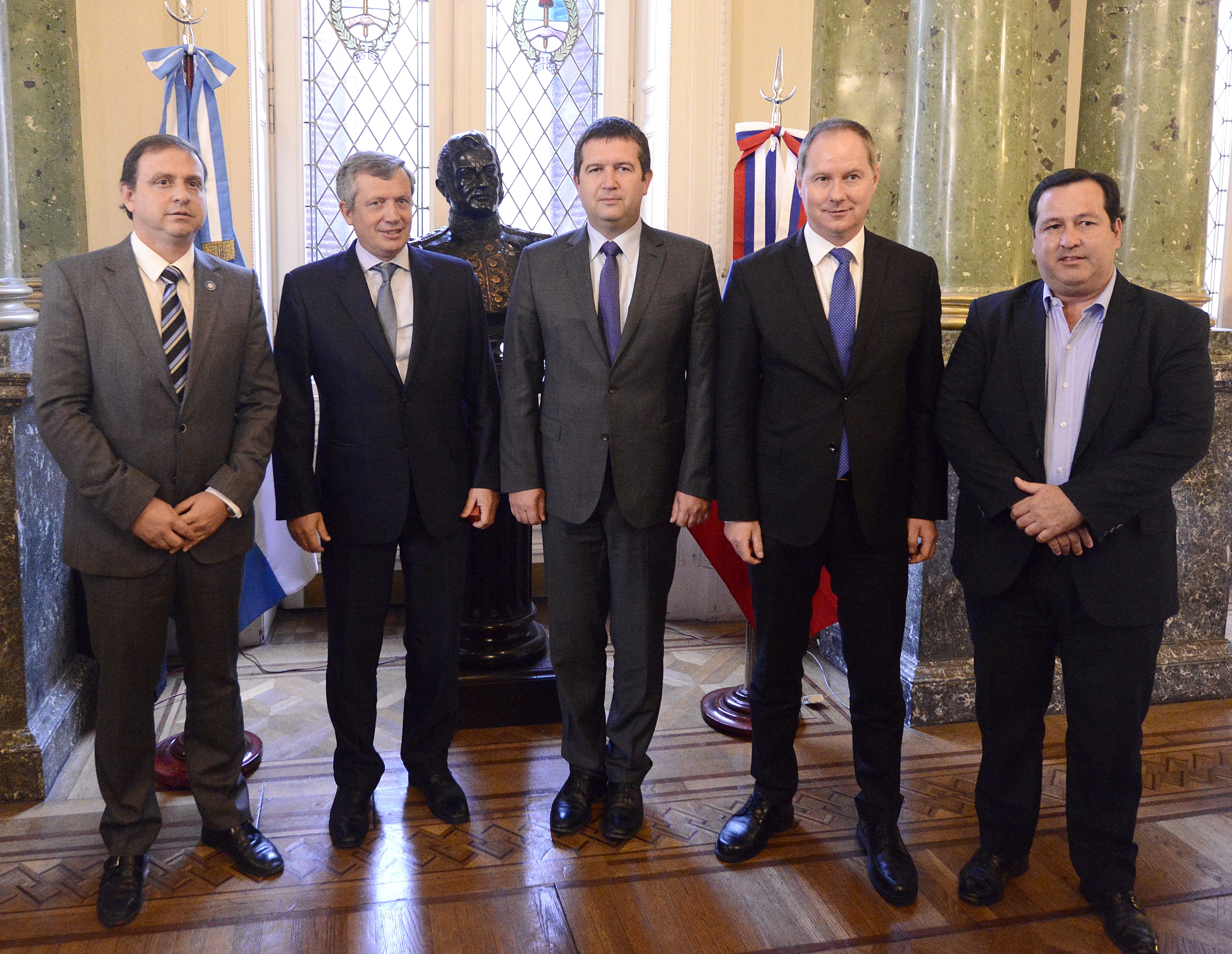 Visita de una delegación del Parlamento checo Visita de una delegación del Parlamento checo