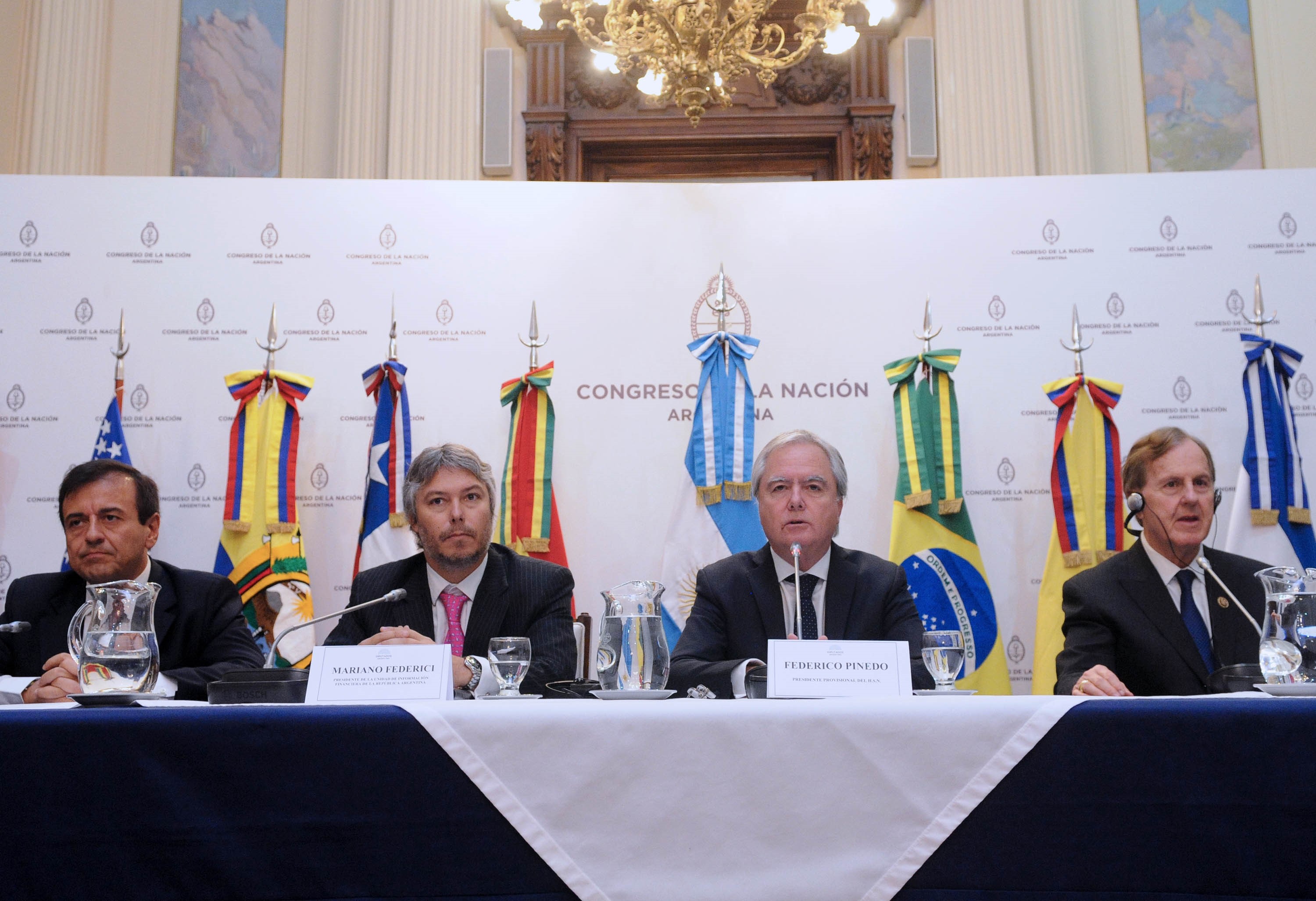 1° Foro Parlamentario Regional de Inteligencia y Seguridad 1° Foro Parlamentario Regional de Inteligencia y Seguridad