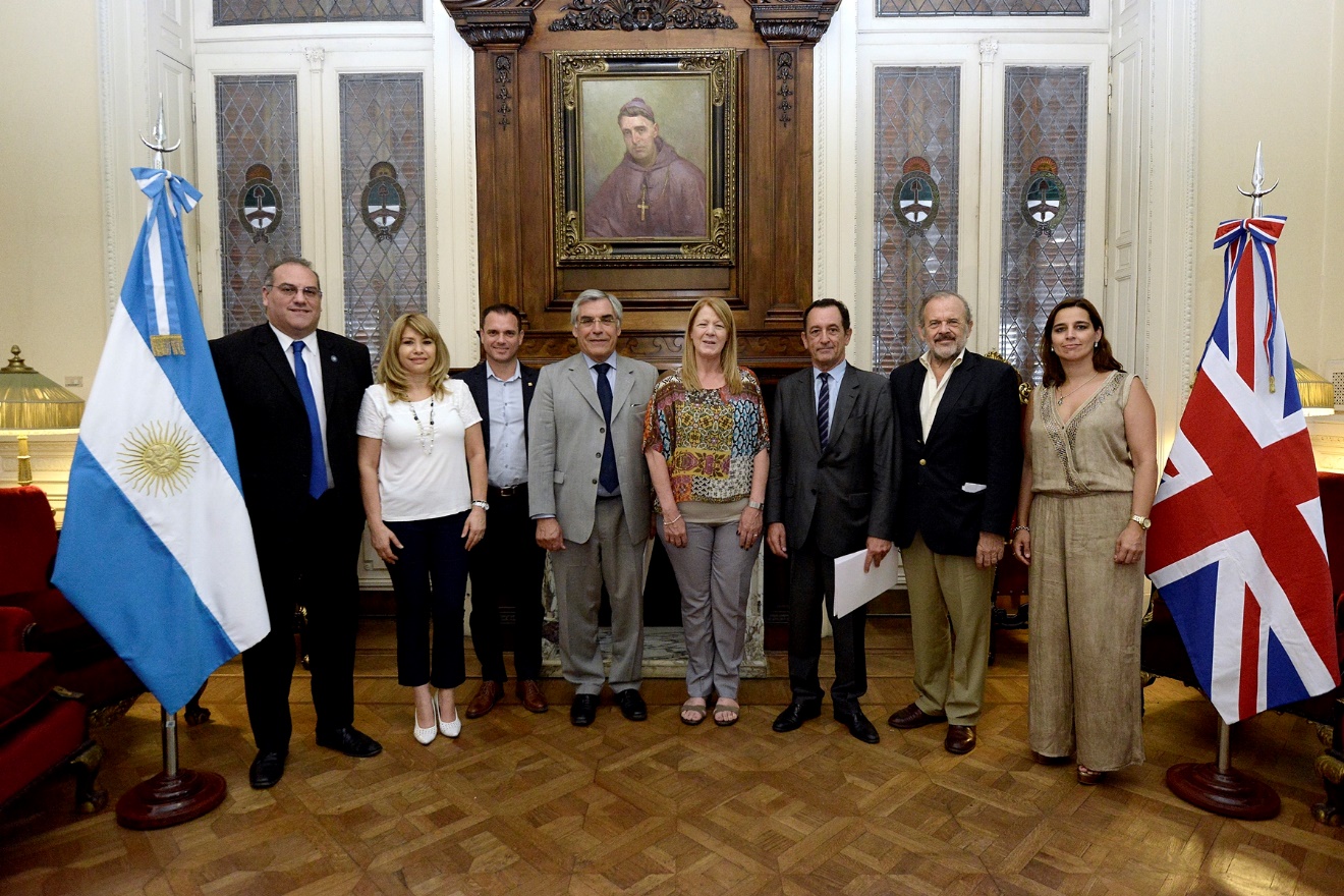 Se conformó el Grupo Parlamentario de Amistad con el Reino Unido Se conformó el Grupo Parlamentario de Amistad con el Reino Unido