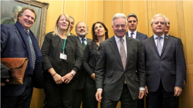 Visita de Diputados y Senadores Nacionales al Reino Unido de Gran Bretaña e Irlanda del Norte Visita de Diputados y Senadores Nacionales al Reino Unido de Gran Bretaña e Irlanda del Norte