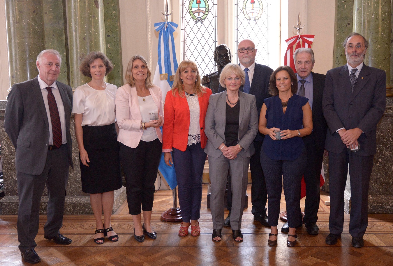 Visita del Presidente del Parlamento del Reino de Dinamarca Visita del Presidente del Parlamento del Reino de Dinamarca