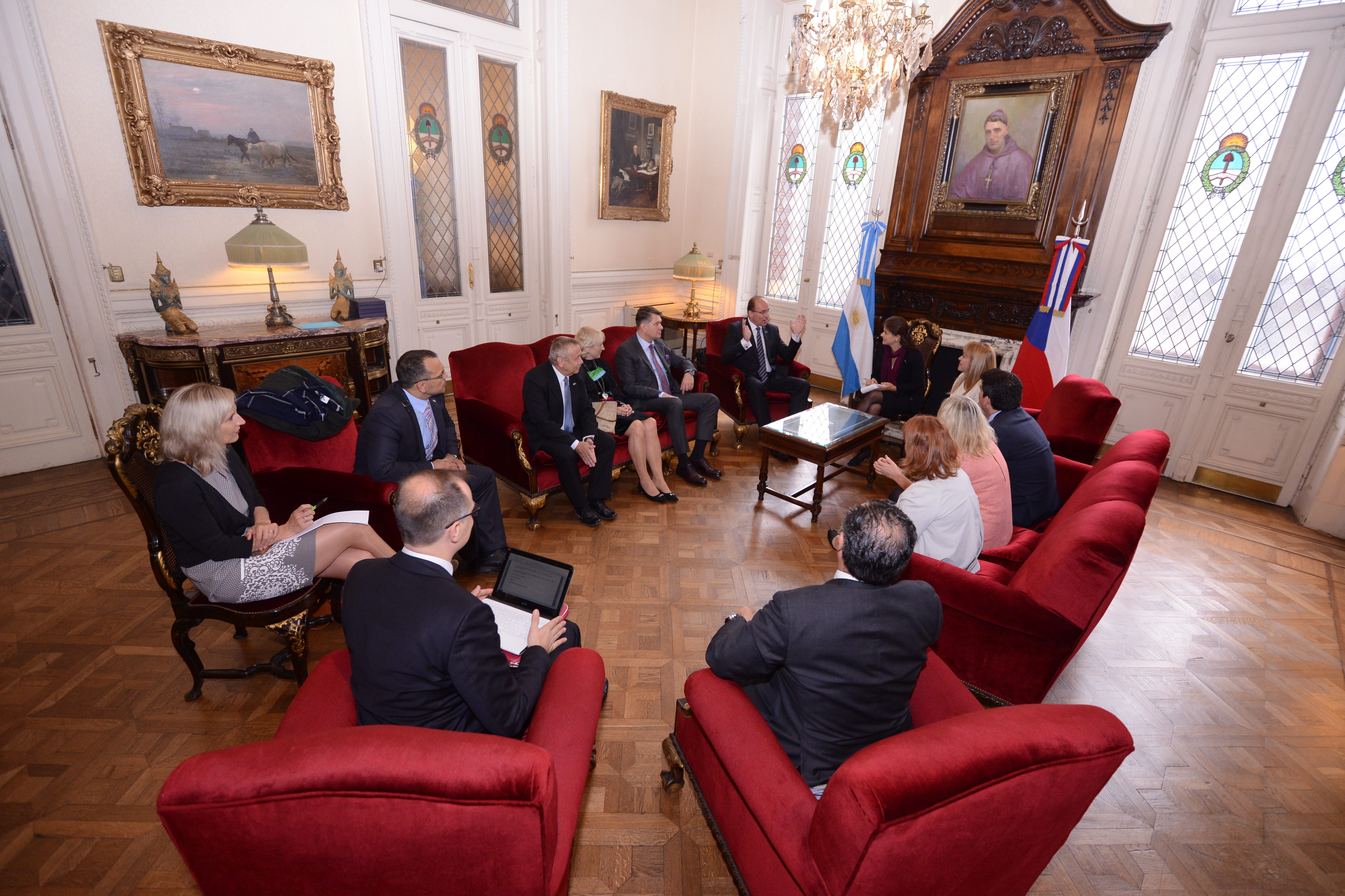 Visita de una delegación parlamentaria checa Visita de una delegación parlamentaria checa