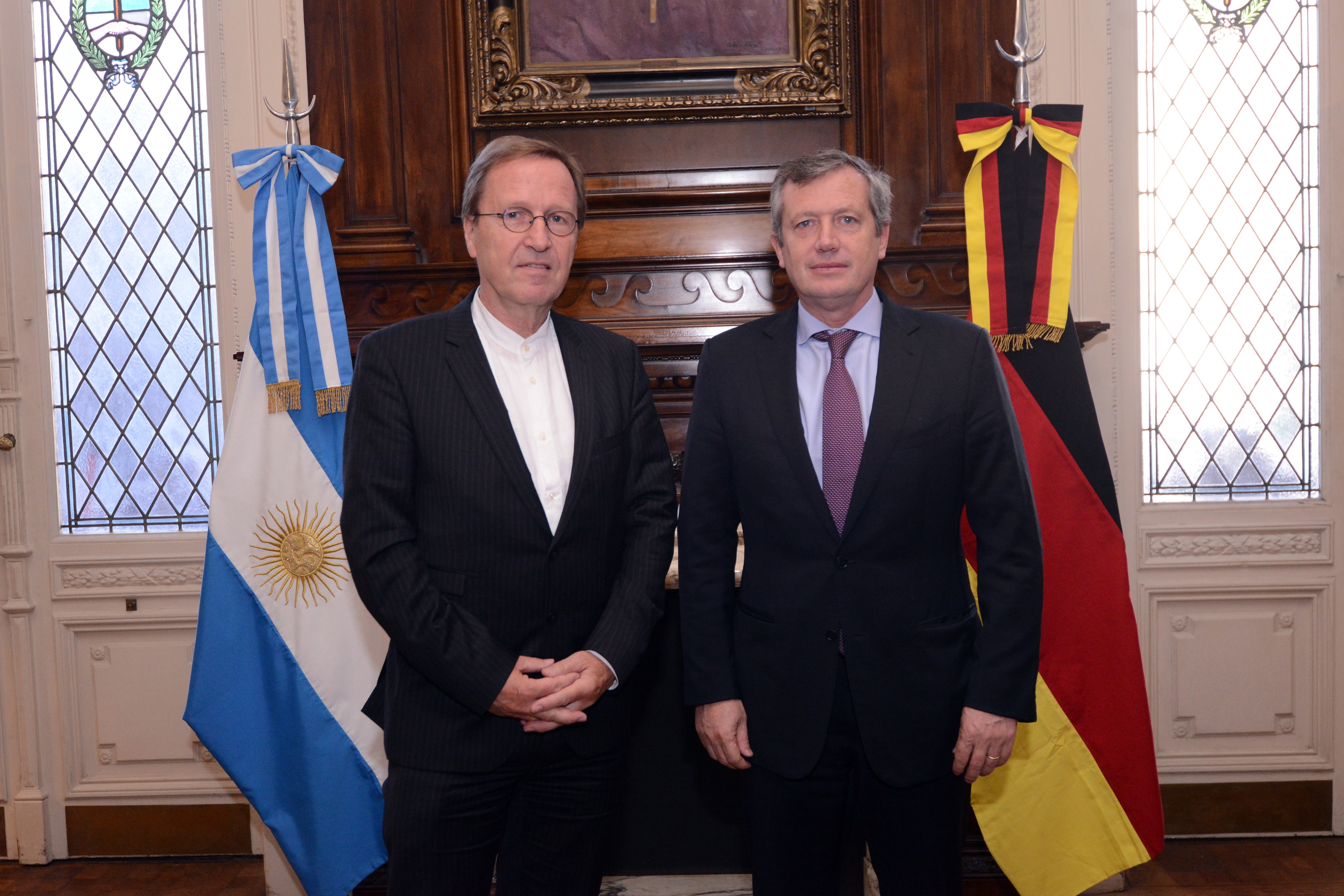 El Director General Ministerial y Vicedirector del Parlamento alemán, Prof. Ulrich Schöler, visitó la Cámara de Diputados de la Nación El Director General Ministerial y Vicedirector del Parlamento alemán, Prof. Ulrich Schöler, visitó la Cámara de Diputados de la Nación