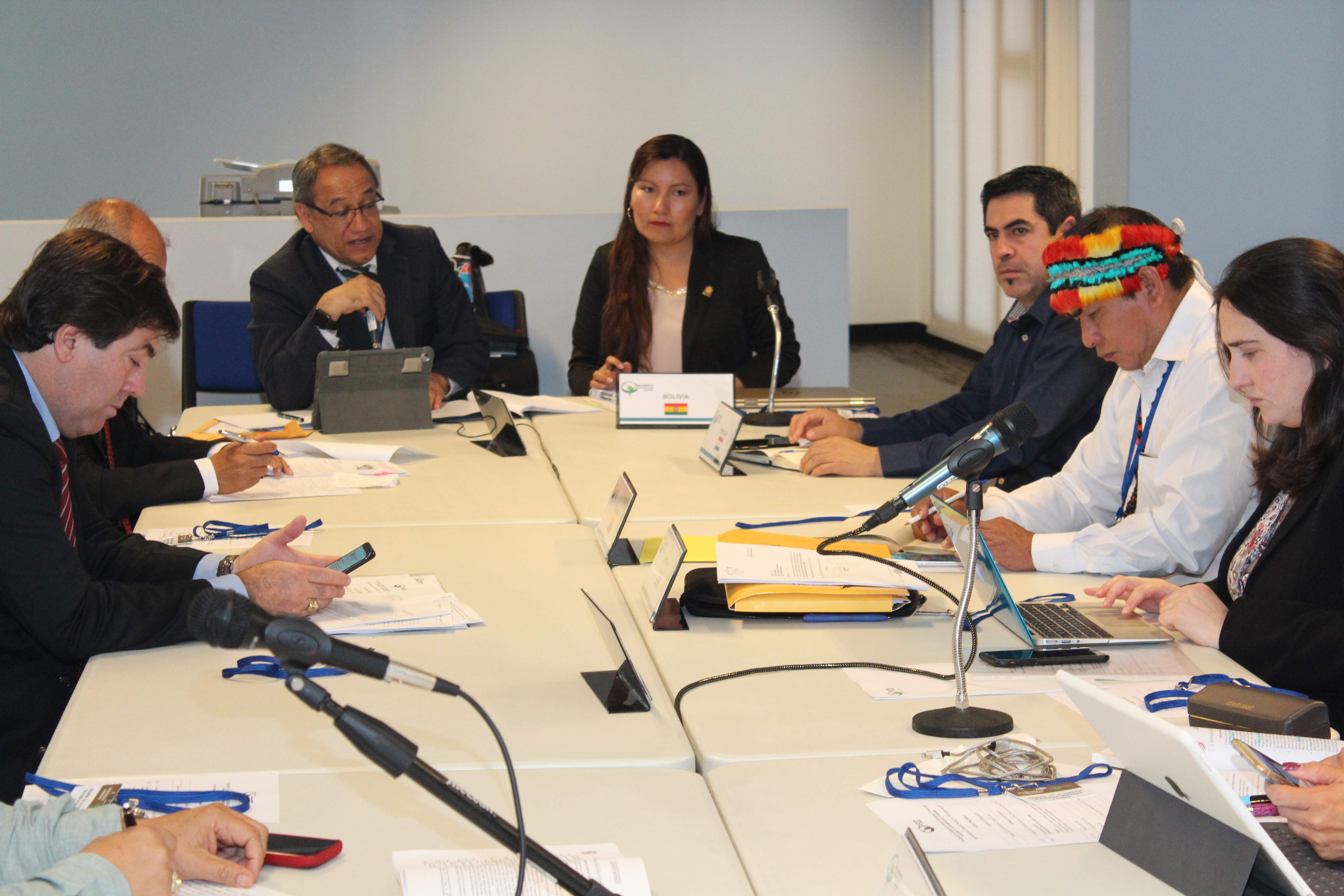 Reunión de la Comisión de Pueblos Indígenas y Etnias del Parlatino Reunión de la Comisión de Pueblos Indígenas y Etnias del Parlatino