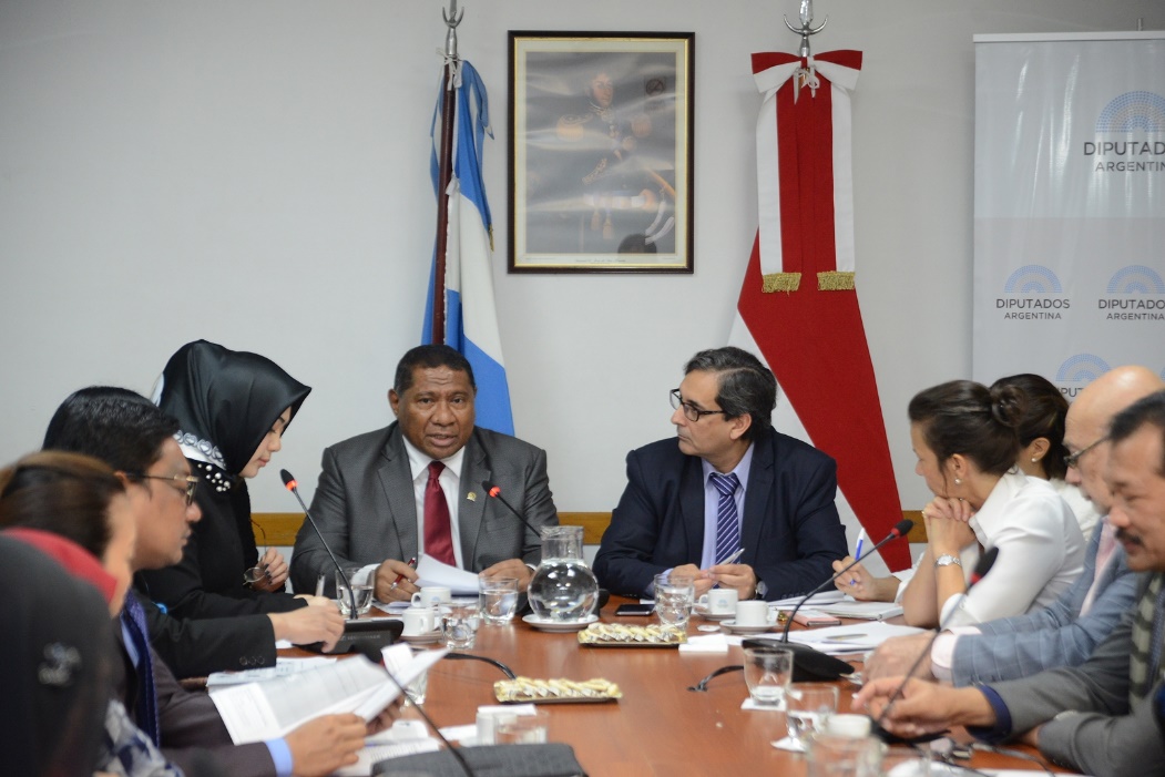 Visita de una delegación parlamentaria indonesia a la HCDN Visita de una delegación parlamentaria indonesia a la HCDN