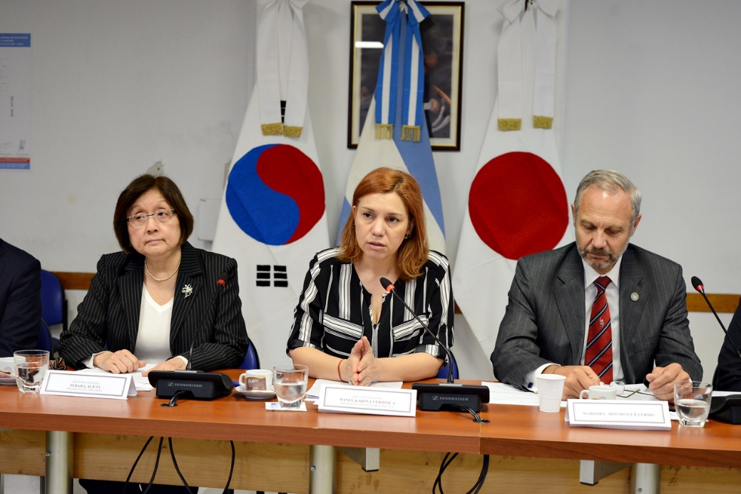 Grupos Parlamentarios de Amistad con Corea del Sur y con Japón analizaron la situación política en aquella región Grupos Parlamentarios de Amistad con Corea del Sur y con Japón analizaron la situación política en aquella región