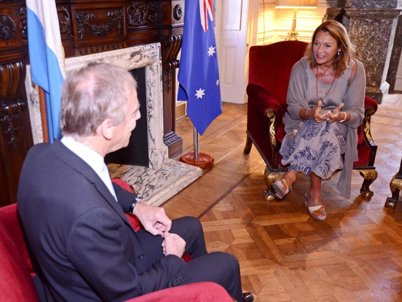 El Embajador de Australia visitó la HCDN