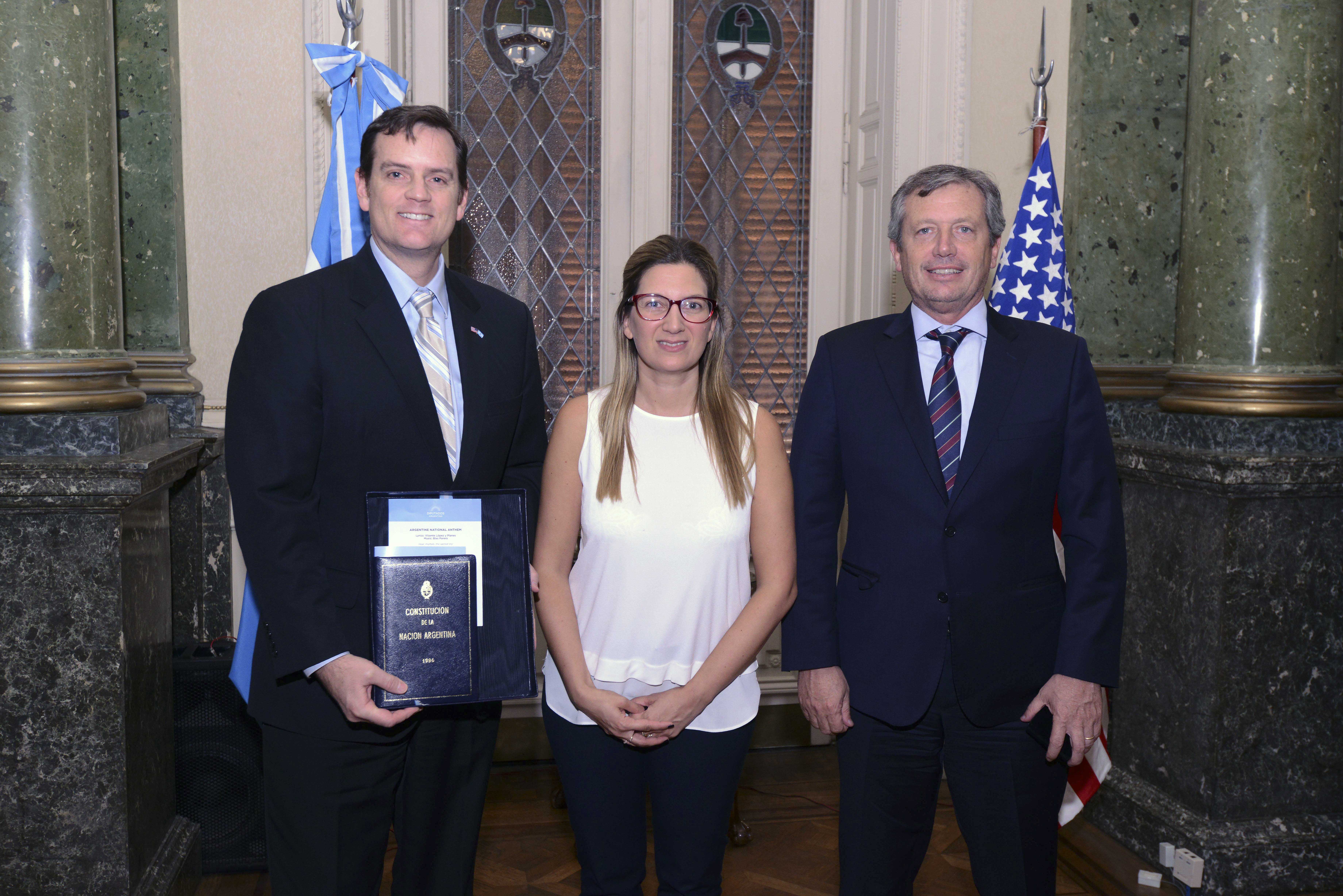 Respaldo de la Embajada de Estados Unidos de América al trabajo legislativo en la República Argentina