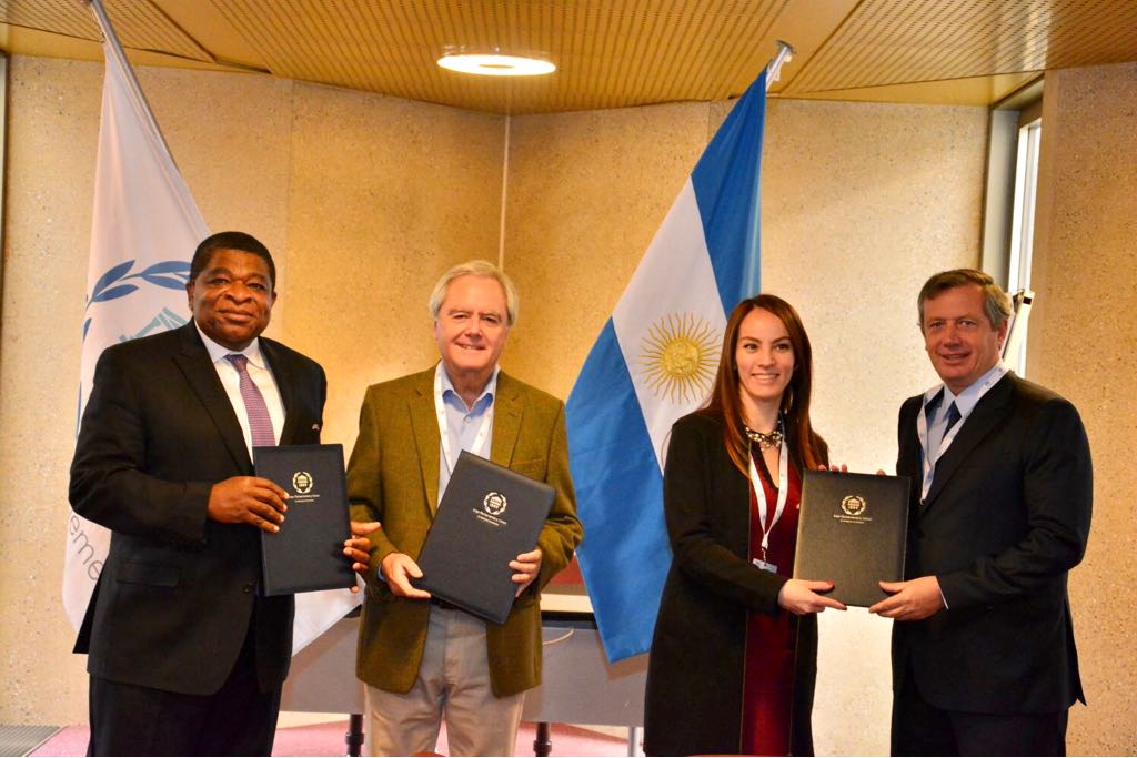 Acuerdo para celebrar la 140° Asamblea General de la Unión Interparlamentaria en Buenos Aires Acuerdo para celebrar la 140° Asamblea General de la Unión Interparlamentaria en Buenos Aires