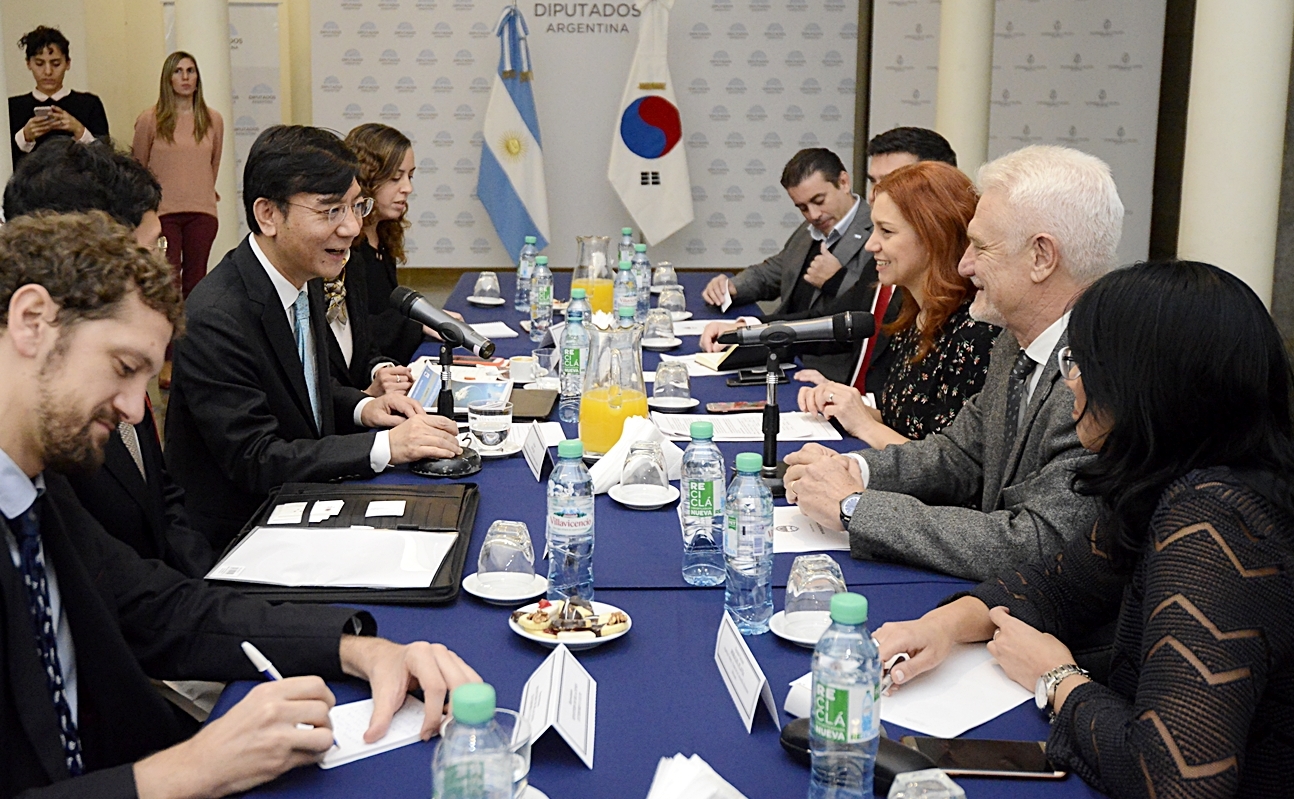 Diputados avanzó en una agenda de trabajo con Corea del Sur