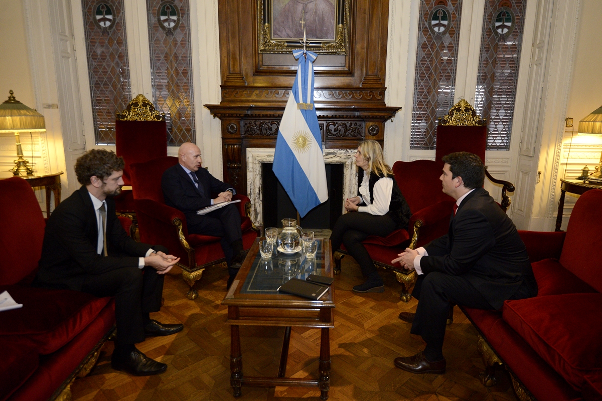 El nuevo Embajador argentino en el Líbano fue recibido en la H. Cámara de Diputados