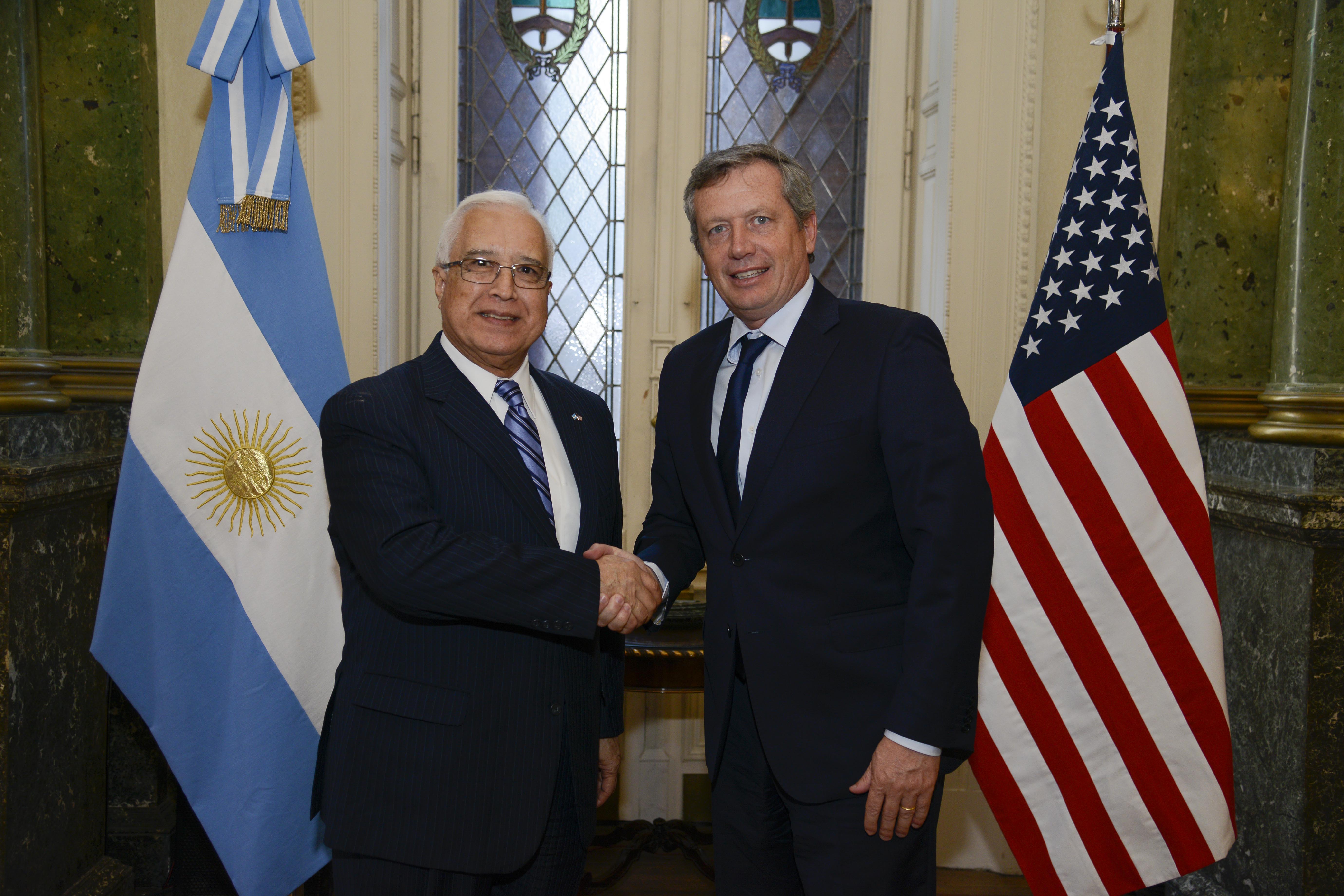 El nuevo Embajador de los Estados Unidos visitó al Presidente de la H. Cámara, Emilio Monzó