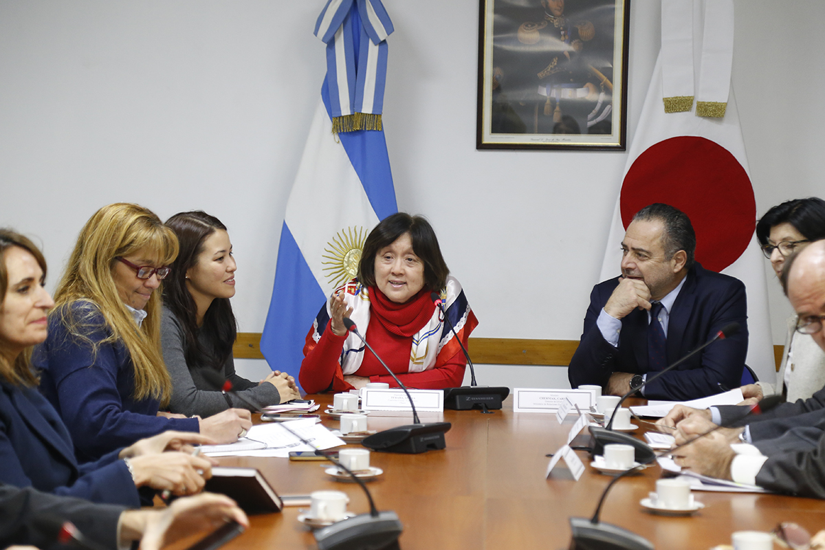El Grupo Parlamentario de Amistad con Japón recibió a funcionarios de Cancillería El Grupo Parlamentario de Amistad con Japón recibió a funcionarios de Cancillería