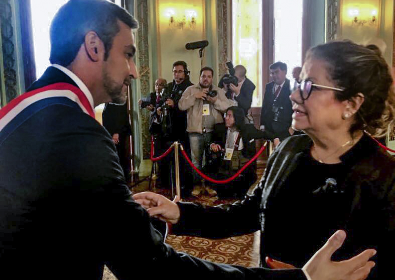 Monzó encabezó la delegación parlamentaria en la jura del nuevo Presidente del Paraguay Monzó encabezó la delegación parlamentaria en la jura del nuevo Presidente del Paraguay