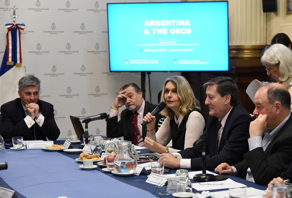 Se realizó un encuentro parlamentario para reforzar el vínculo bilateral entre Argentina y Francia