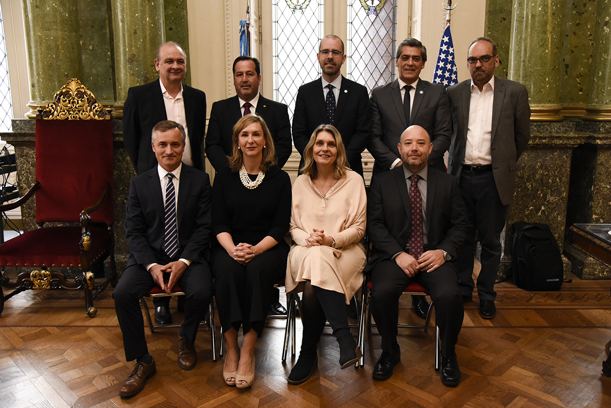 Expertos norteamericanos en libertad religiosa visitaron la H. Cámara de Diputados Expertos norteamericanos en libertad religiosa visitaron la H. Cámara de Diputados