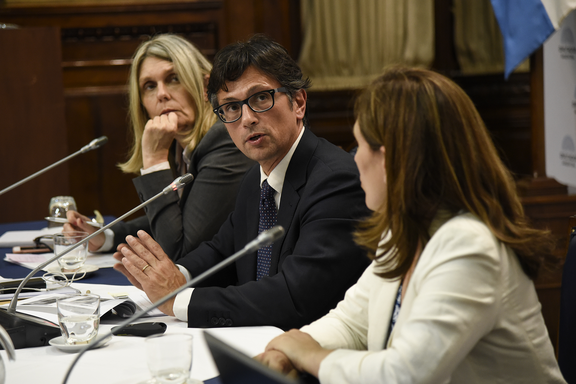 Académico italiano expuso sobre el impulso a las empresas sociales en la H. Cámara de Diputados Académico italiano expuso sobre el impulso a las empresas sociales en la H. Cámara de Diputados