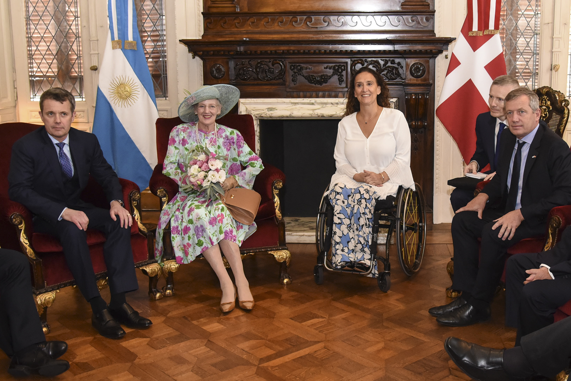 El Congreso recibió con honores a la Reina Margarita II de Dinamarca El Congreso recibió con honores a la Reina Margarita II de Dinamarca