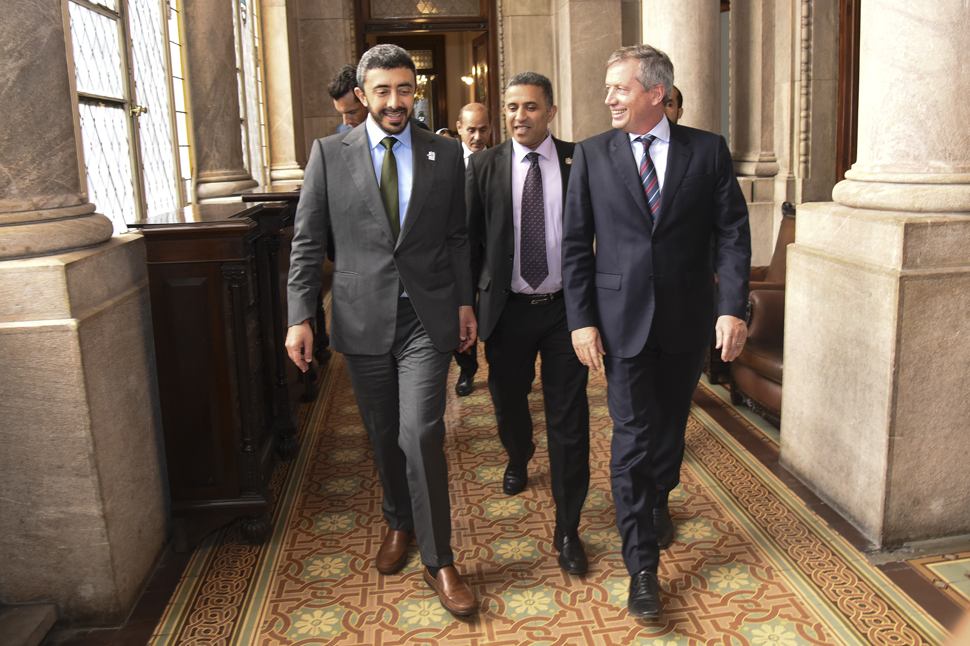 Emilio Monzó recibió al Canciller de Emiratos Árabes Unidos para afianzar lazos de cooperación Emilio Monzó recibió al Canciller de Emiratos Árabes Unidos para afianzar lazos de cooperación