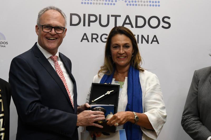 El Grupo Parlamentario de Amistad con Australia recibió al nuevo embajador de ese país El Grupo Parlamentario de Amistad con Australia recibió al nuevo embajador de ese país