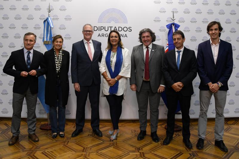 El Grupo Parlamentario de Amistad con Australia recibió al nuevo embajador de ese país El Grupo Parlamentario de Amistad con Australia recibió al nuevo embajador de ese país