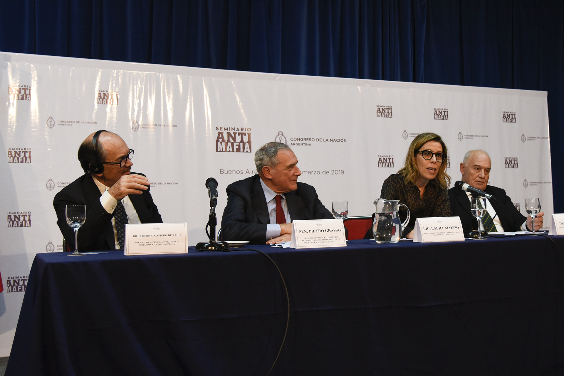 Seminario Ítalo-Argentina: Bullrich y Alonso disertaron sobre crimen organizado Seminario Ítalo-Argentina: Bullrich y Alonso disertaron sobre crimen organizado