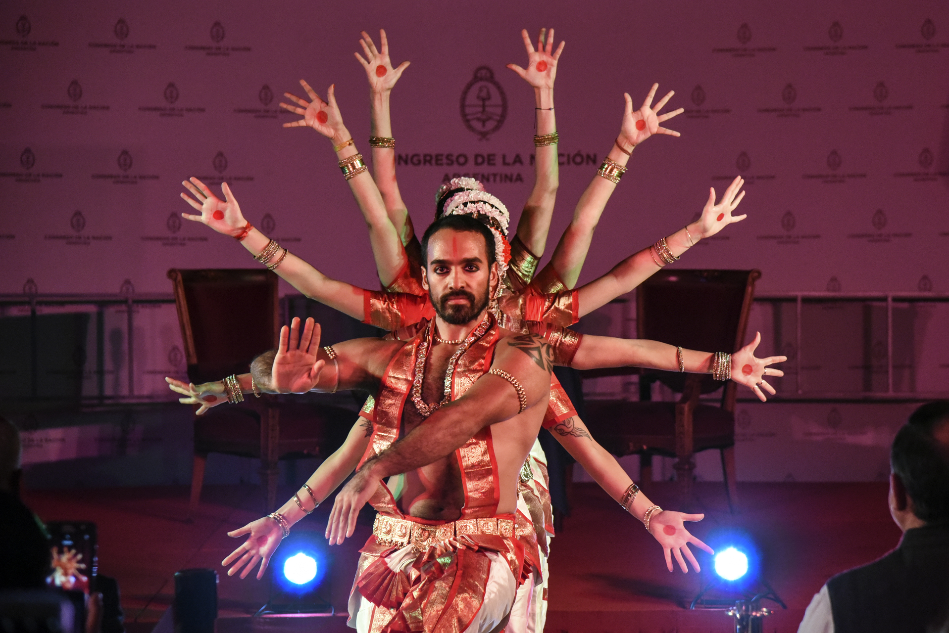 Diputados realizaron una jornada cultural sobre la India Diputados realizaron una jornada cultural sobre la India