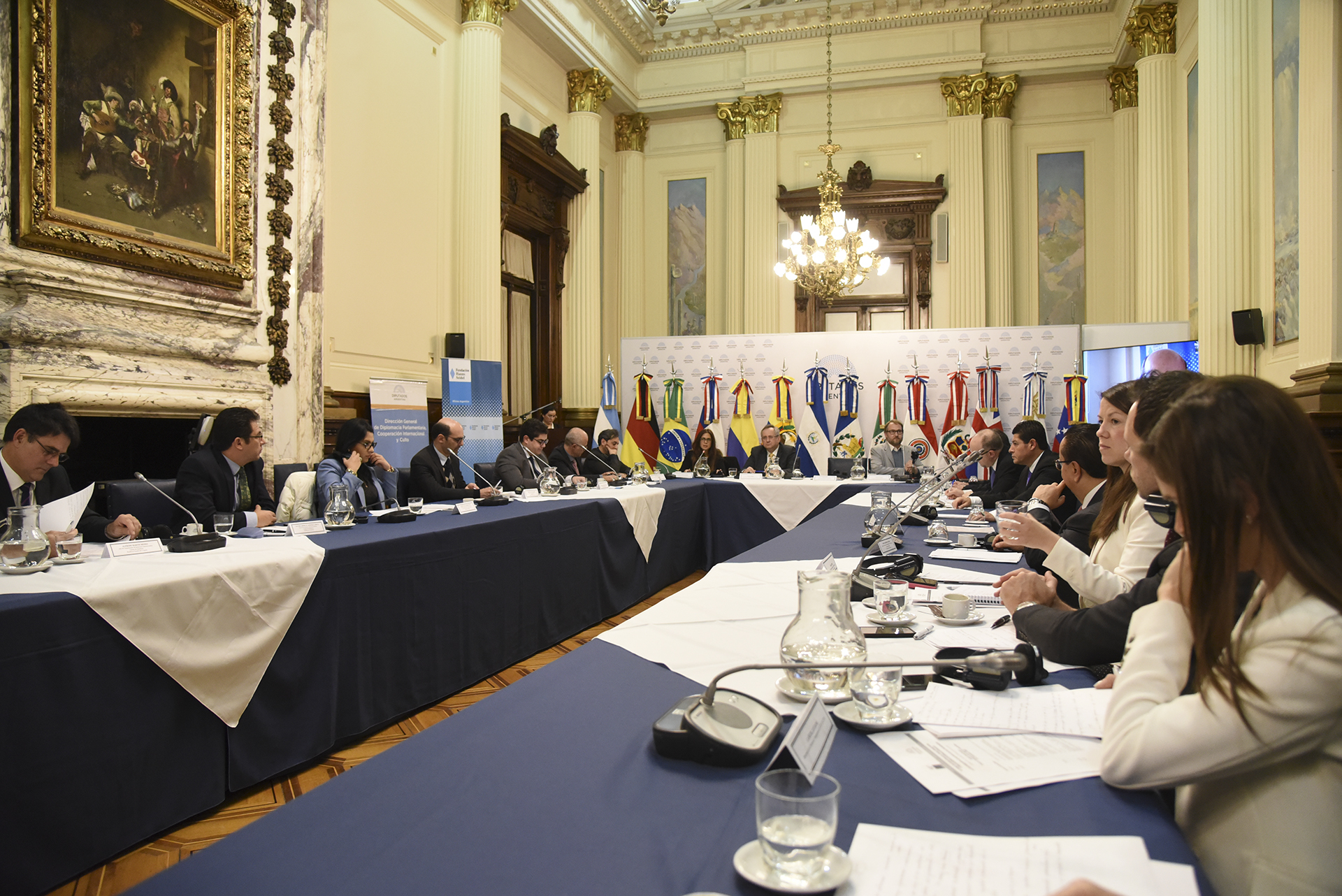 III Foro sobre Diplomacia Parlamentaria y Relaciones Internacionales en la HCDN III Foro sobre Diplomacia Parlamentaria y Relaciones Internacionales en la HCDN