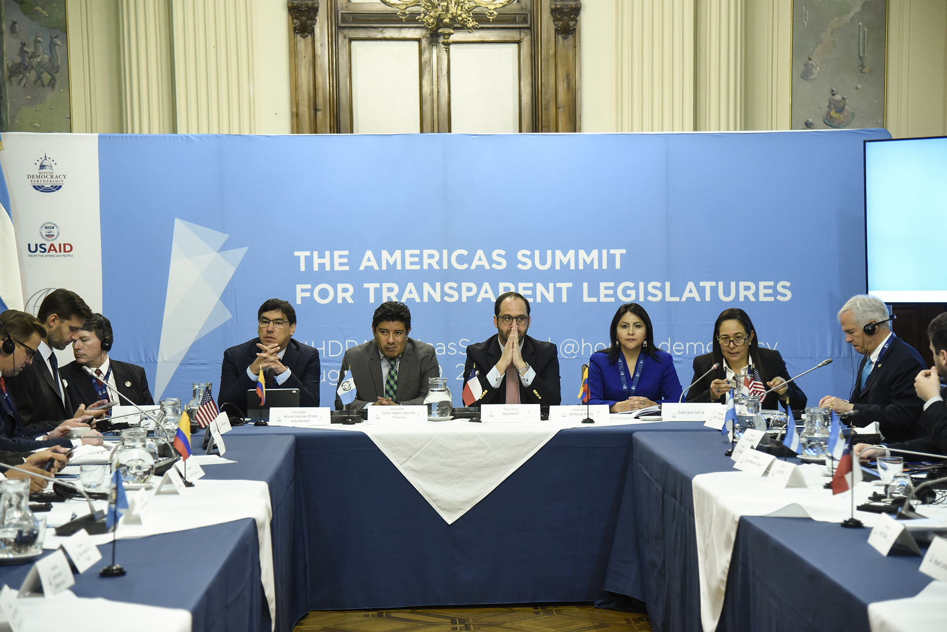 Legisladores americanos debaten sobre ética, lucha anticorrupción y transparencia en la H. Cámara de Diputados Legisladores americanos debaten sobre ética, lucha anticorrupción y transparencia en la H. Cámara de Diputados