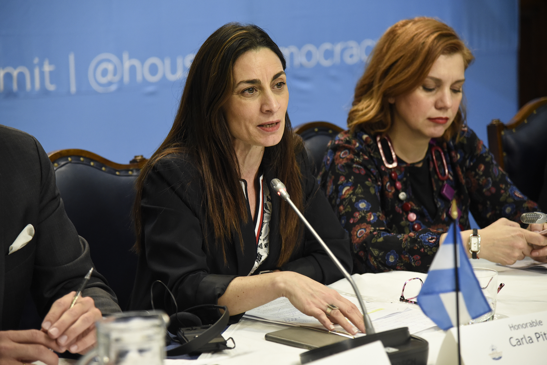 Legisladores americanos debaten sobre ética, lucha anticorrupción y transparencia en la H. Cámara de Diputados Legisladores americanos debaten sobre ética, lucha anticorrupción y transparencia en la H. Cámara de Diputados