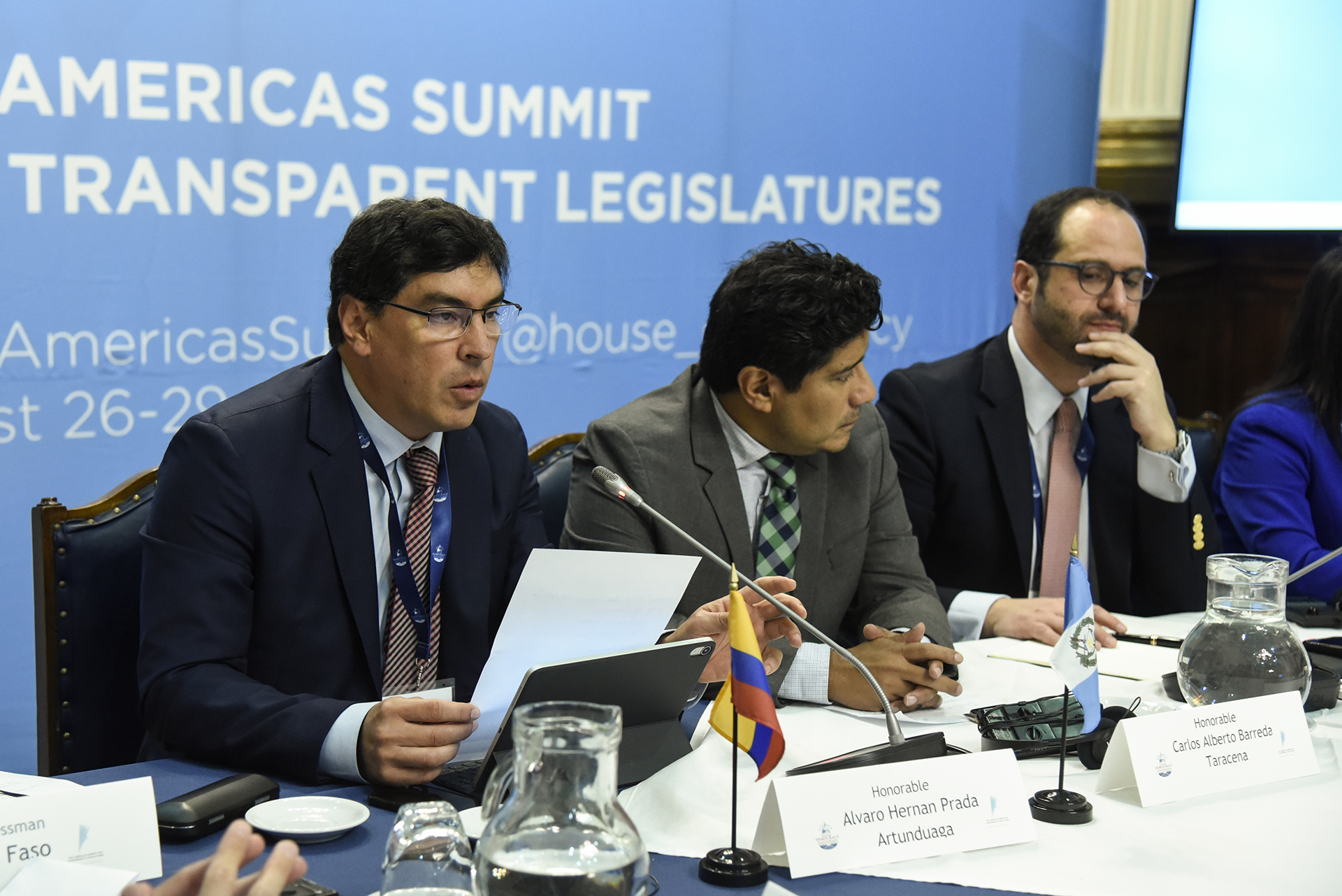 Legisladores americanos debaten sobre ética, lucha anticorrupción y transparencia en la H. Cámara de Diputados Legisladores americanos debaten sobre ética, lucha anticorrupción y transparencia en la H. Cámara de Diputados