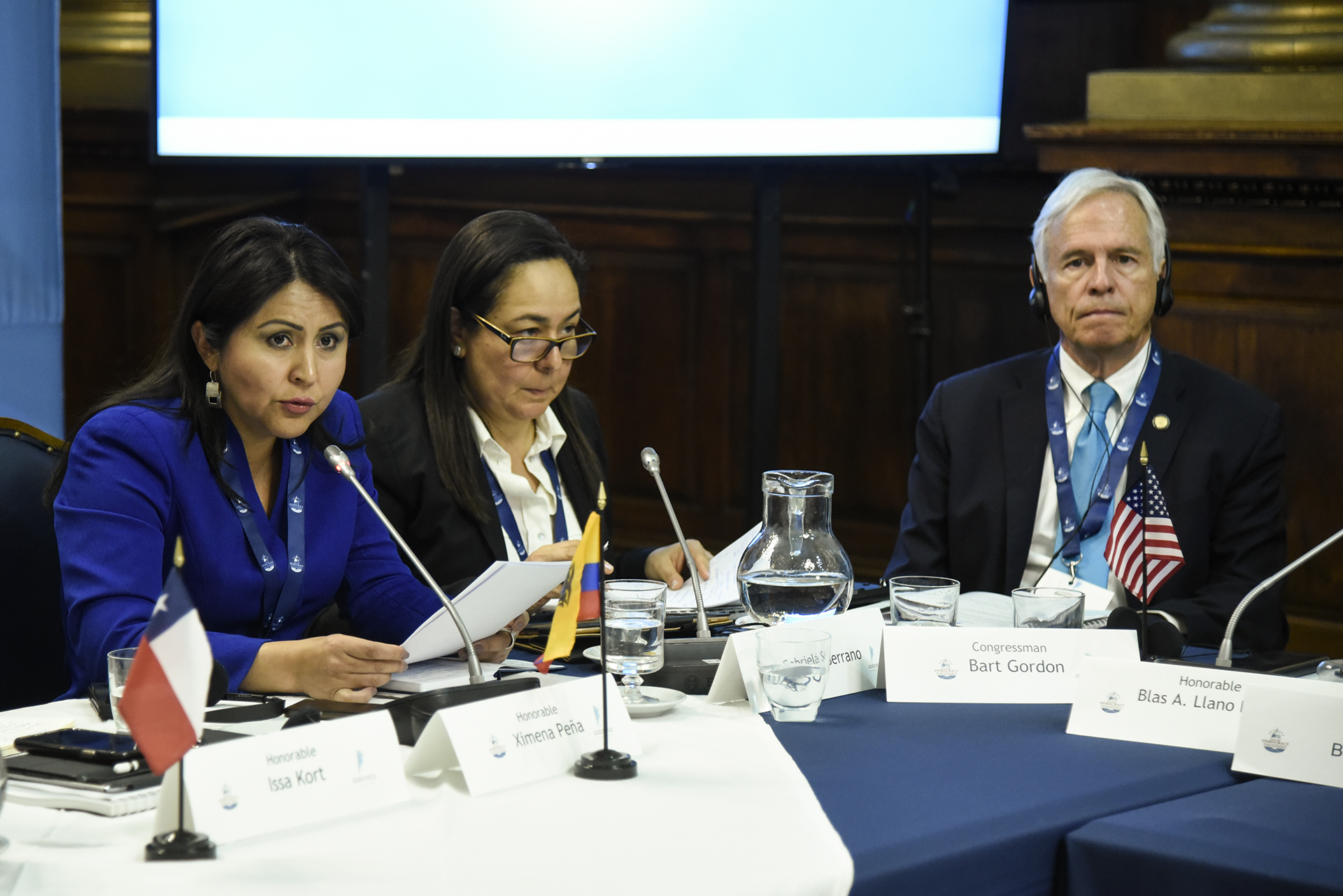 Legisladores americanos debaten sobre ética, lucha anticorrupción y transparencia en la H. Cámara de Diputados Legisladores americanos debaten sobre ética, lucha anticorrupción y transparencia en la H. Cámara de Diputados